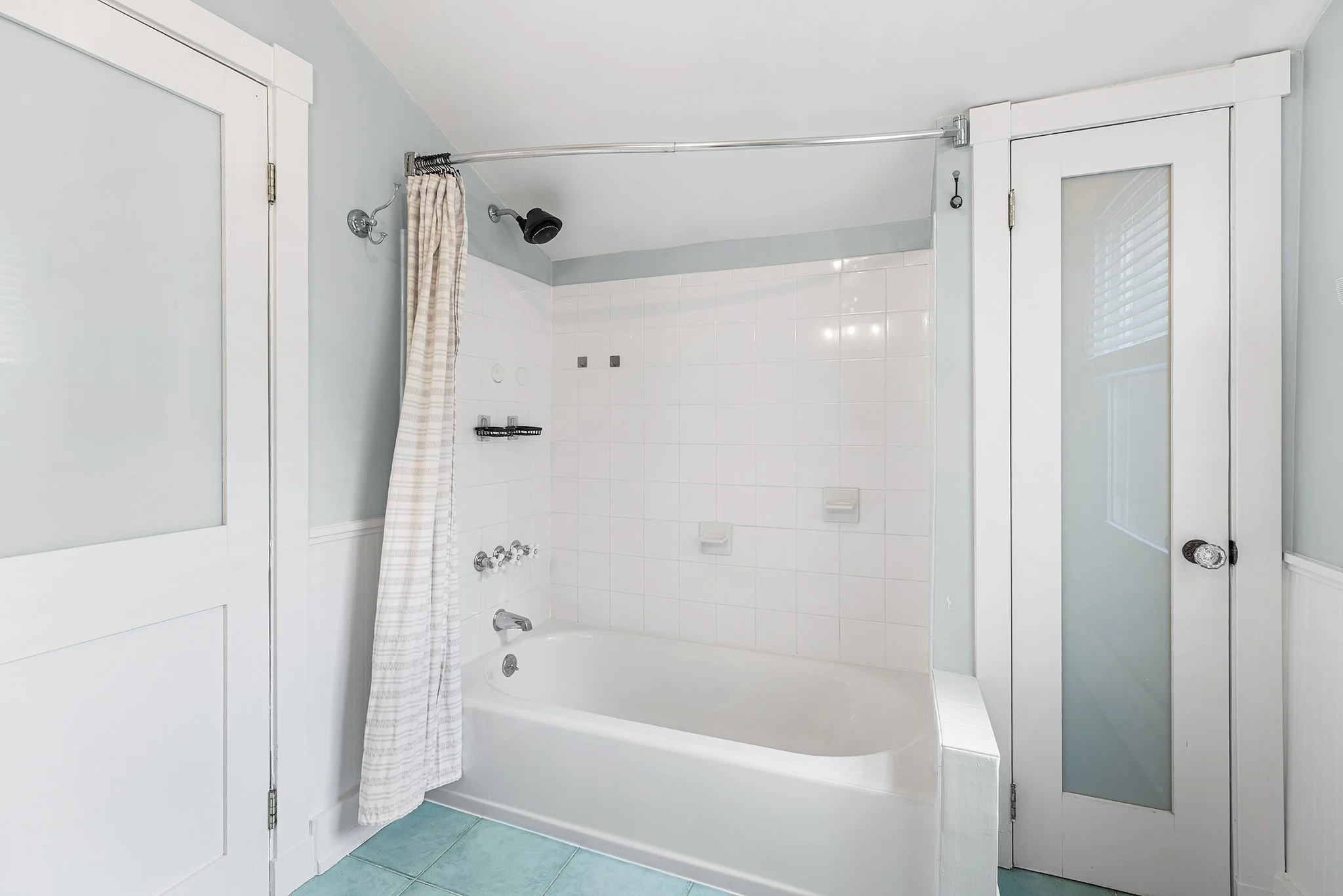 442 Fitzwater St Philadelphia PA-17.jpg