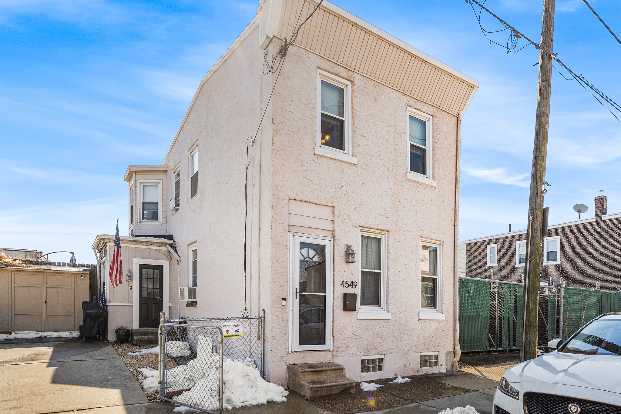 4549 Salmon St, Philadelphia, PA-03.jpg