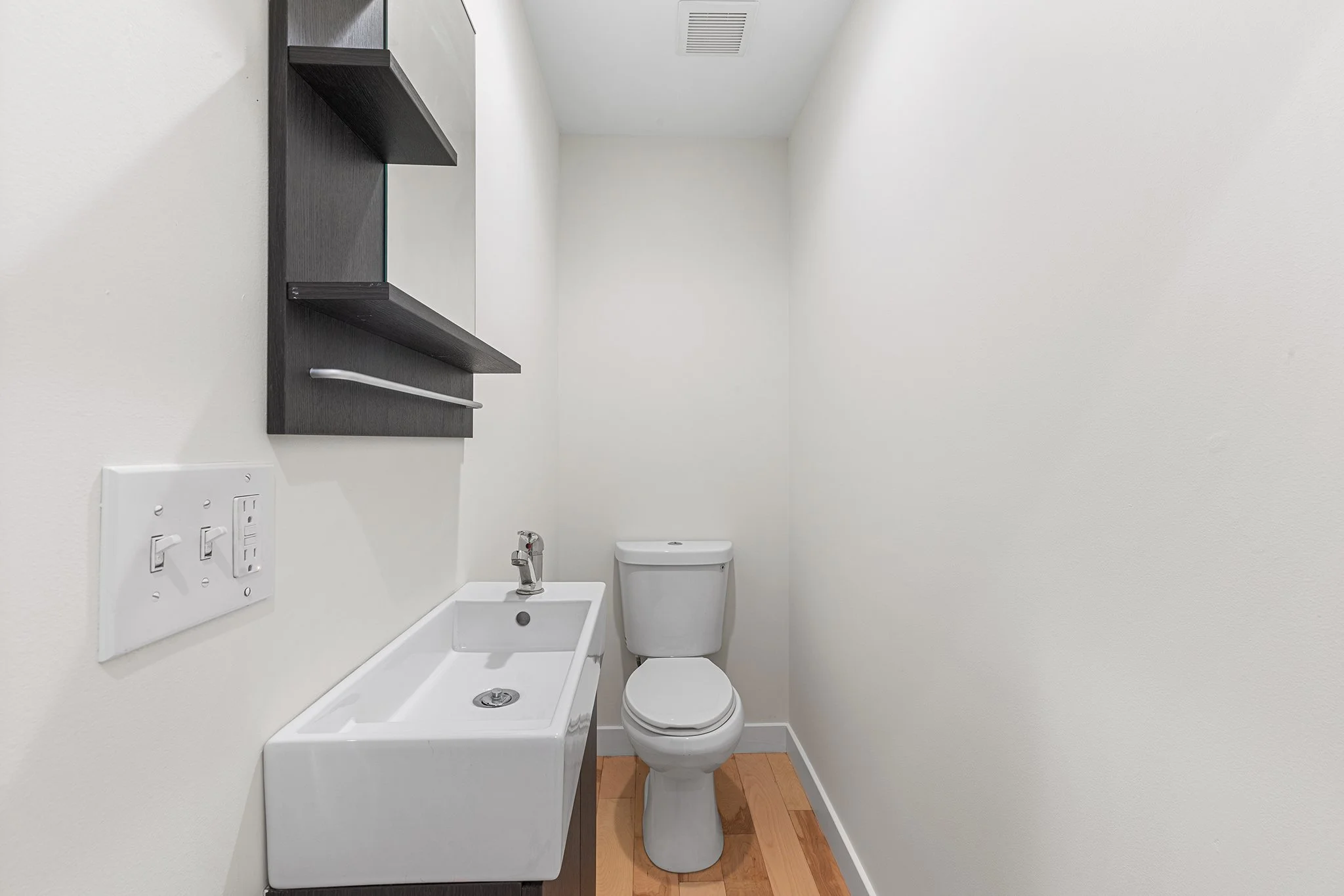 226 Mercer St Philadelphia PA-15.jpg