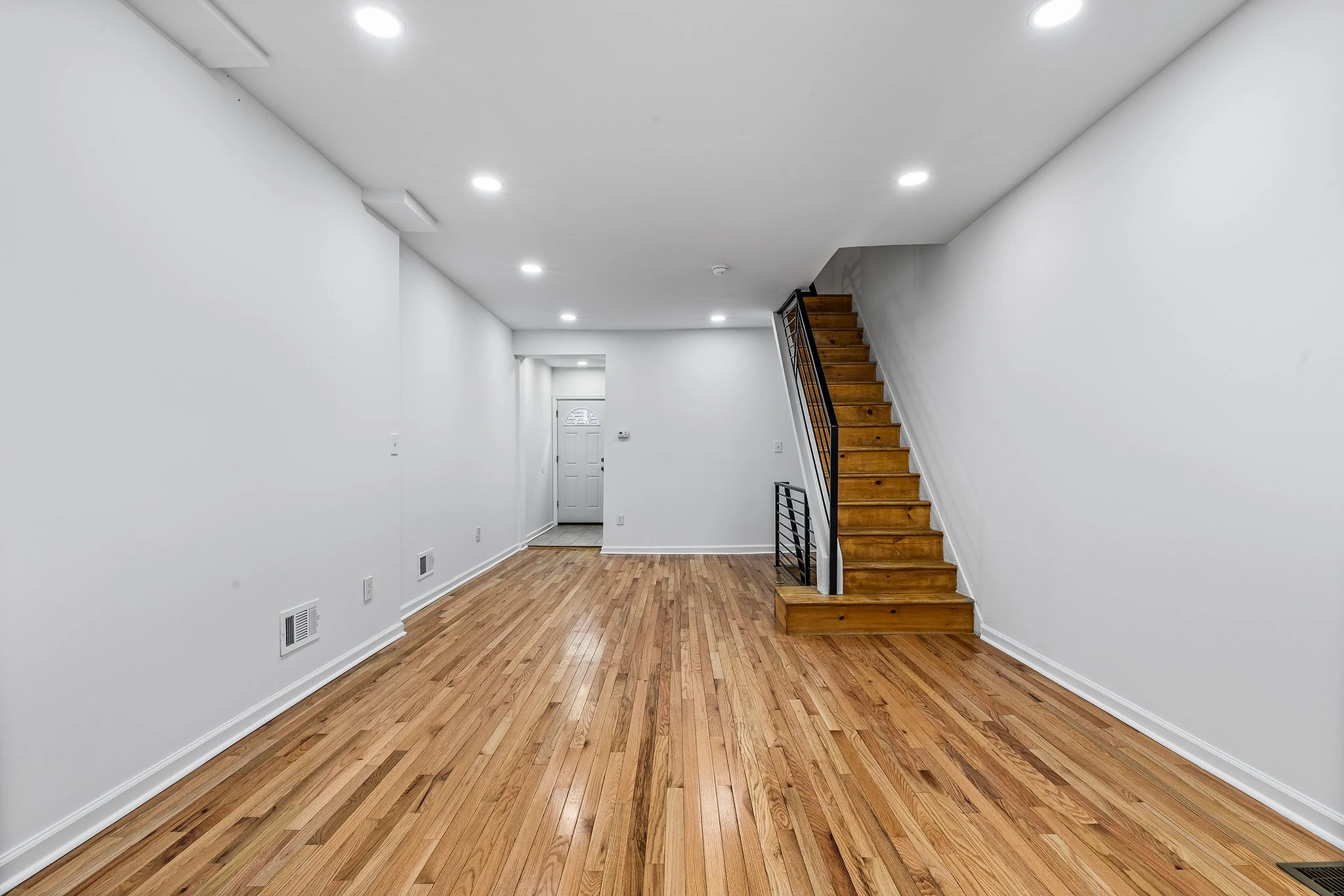 1418 N Etting St, Philadelphia, PA-04.jpg