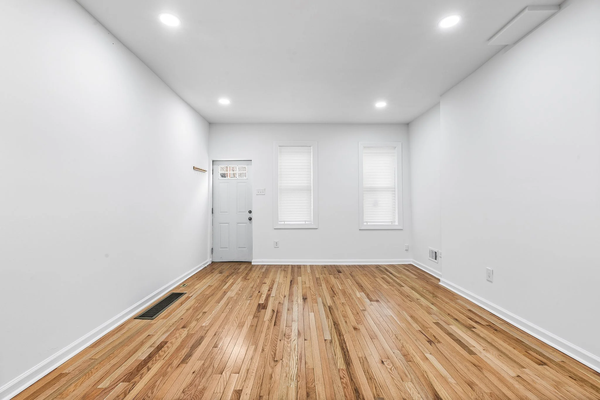 1418 N Etting St, Philadelphia, PA-05.jpg