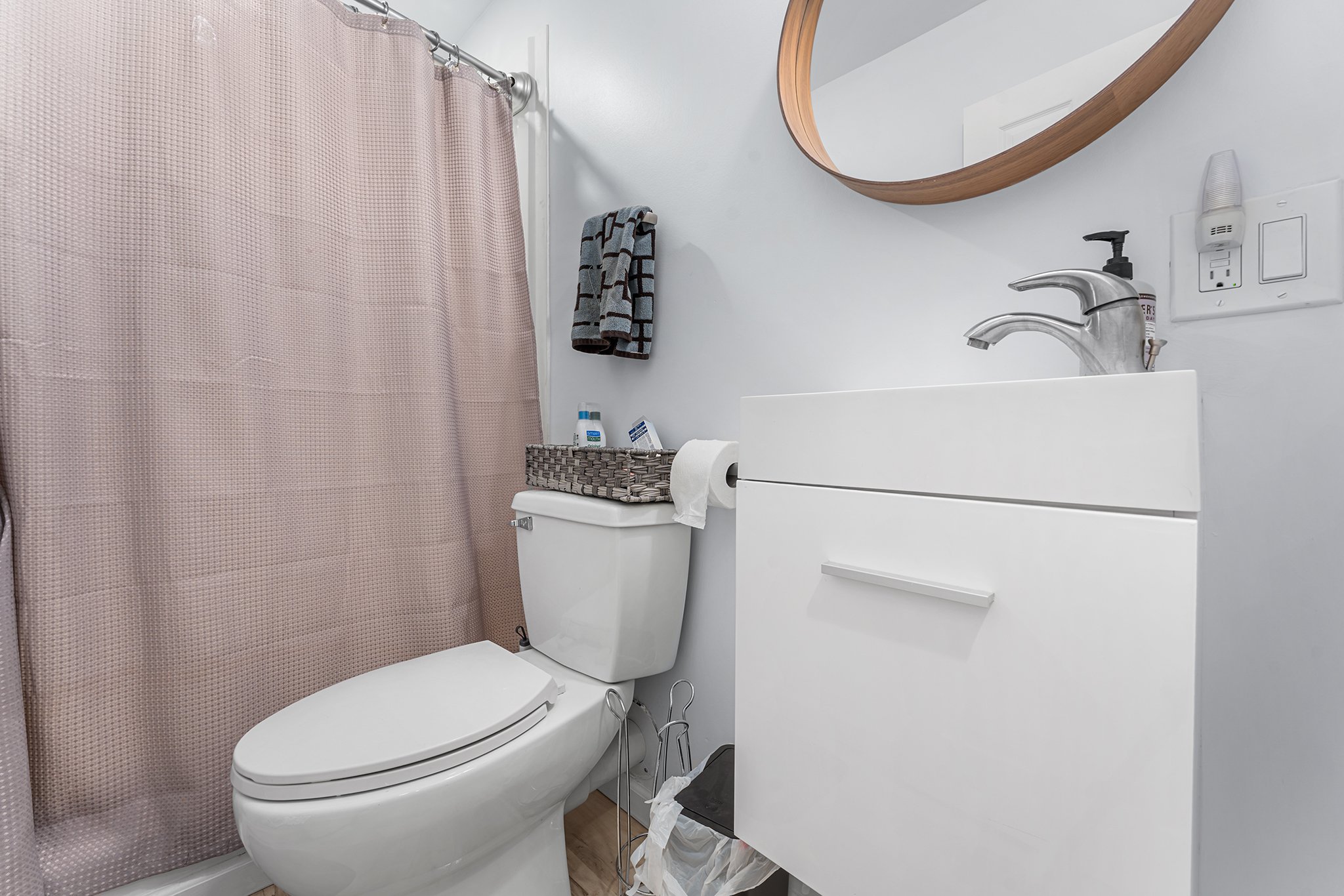 2013 York St. Philadelphia, PA-21.jpg