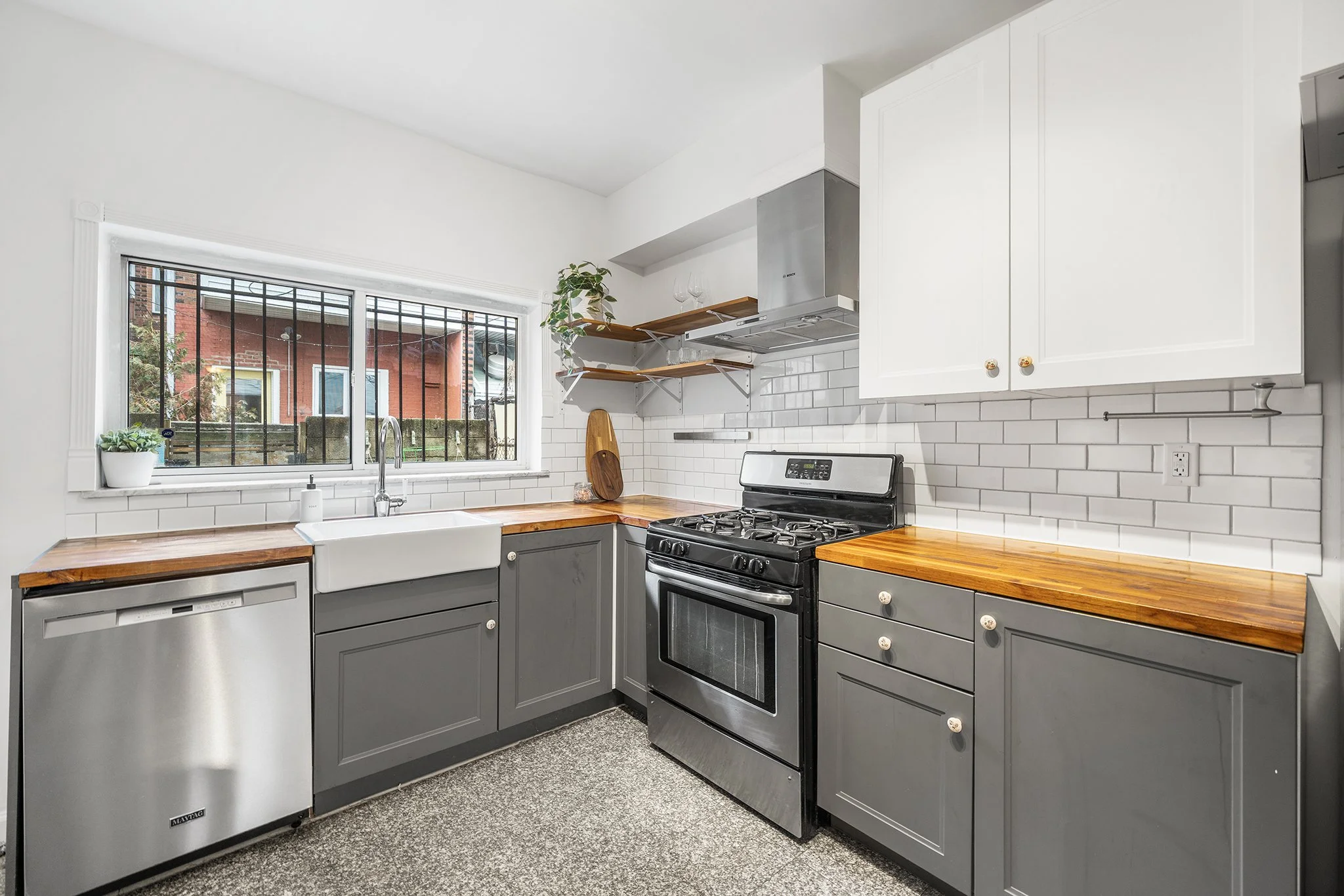 1846 S Chadwick St, Phila PA-17.jpg