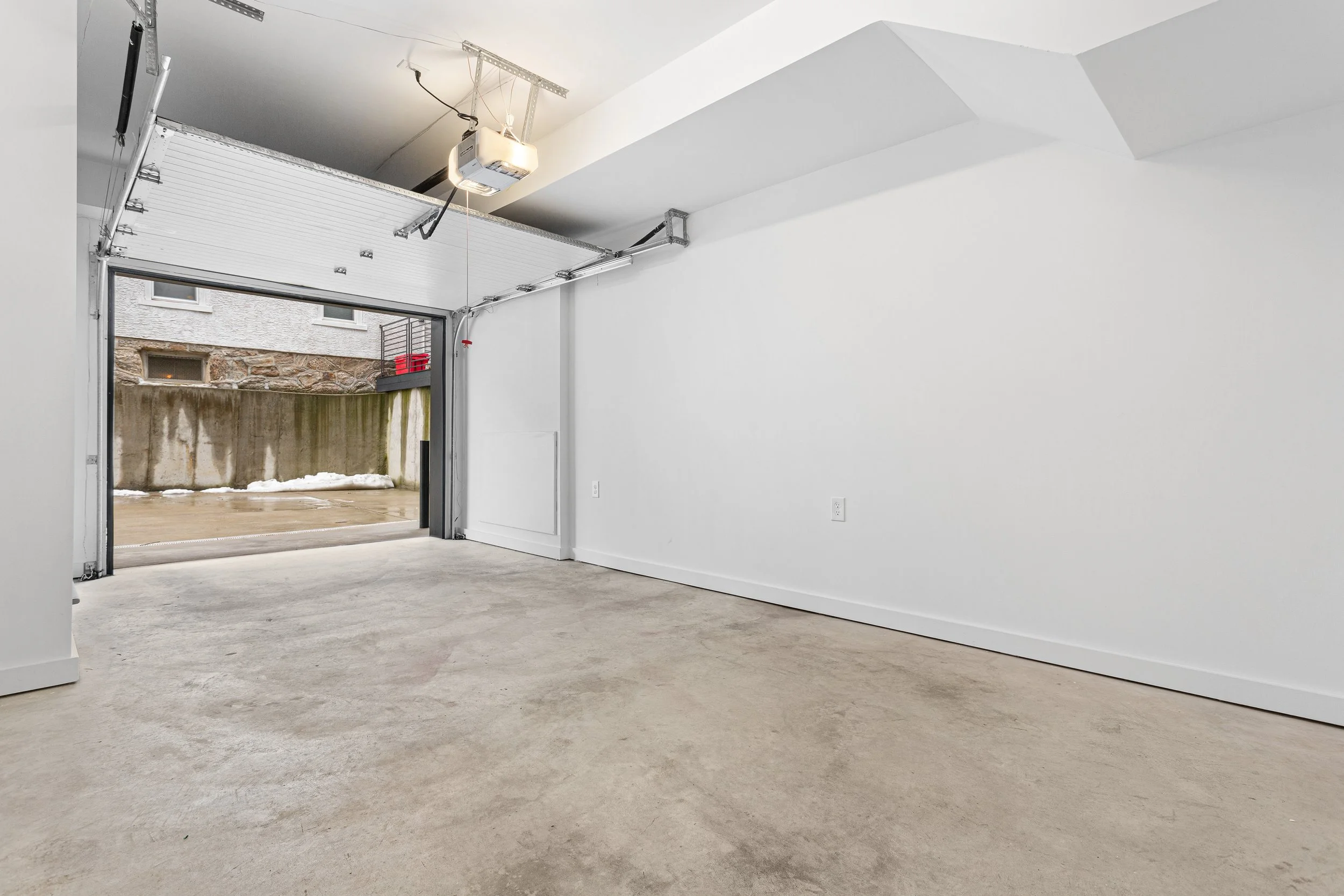 239 Krams Ave-Full-3.jpg