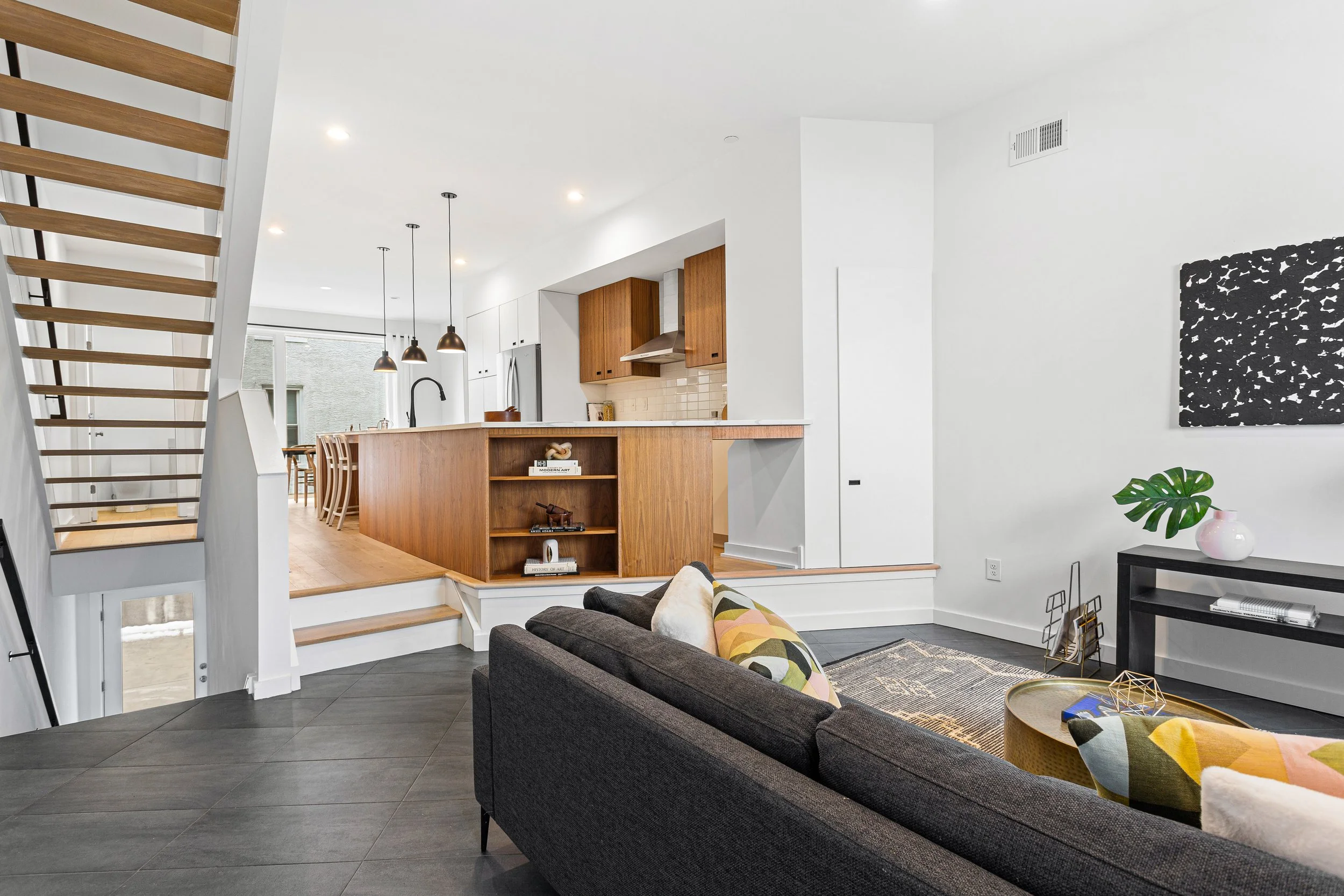 239 Krams Ave-Full-7.jpg