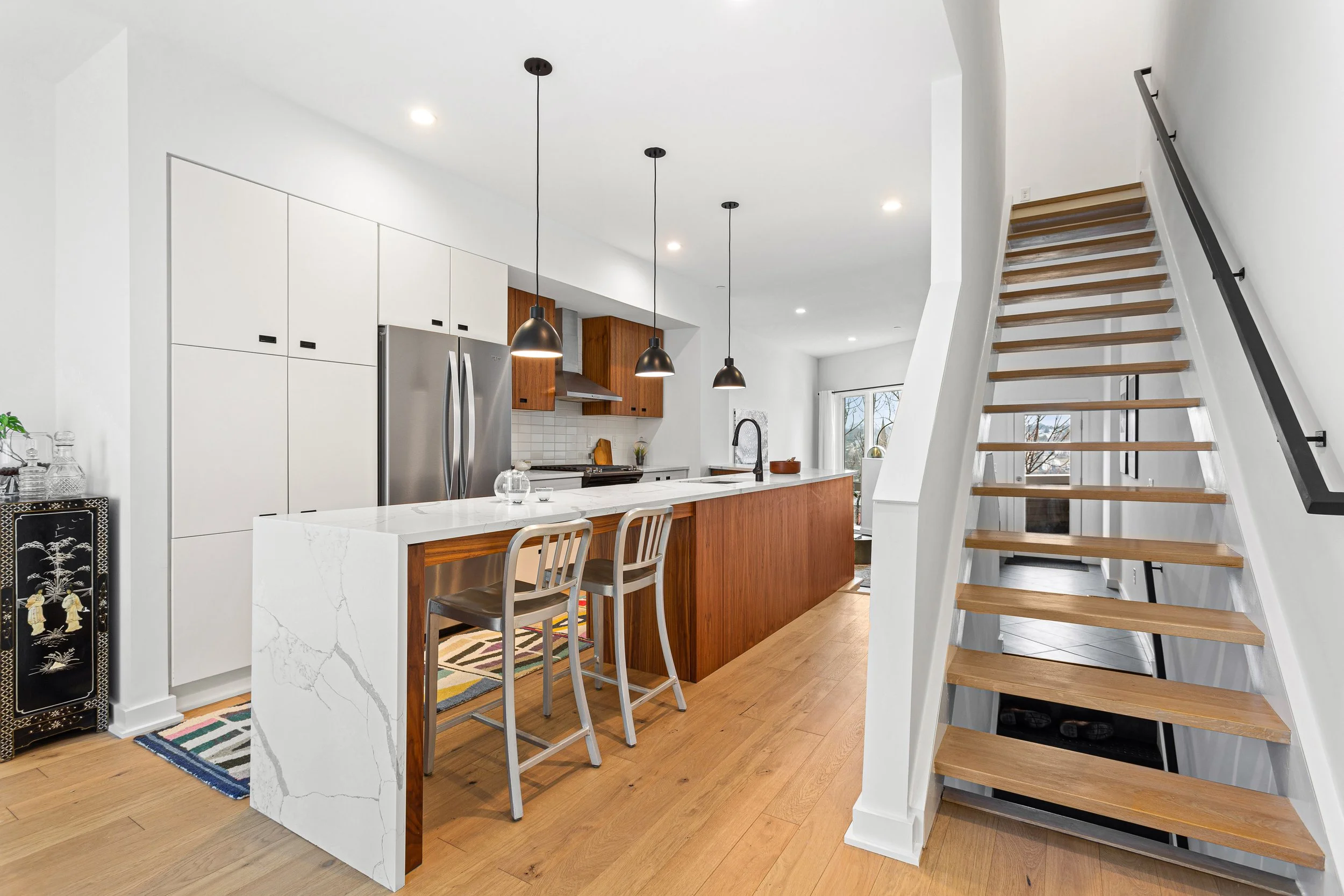 239 Krams Ave-Full-9.jpg