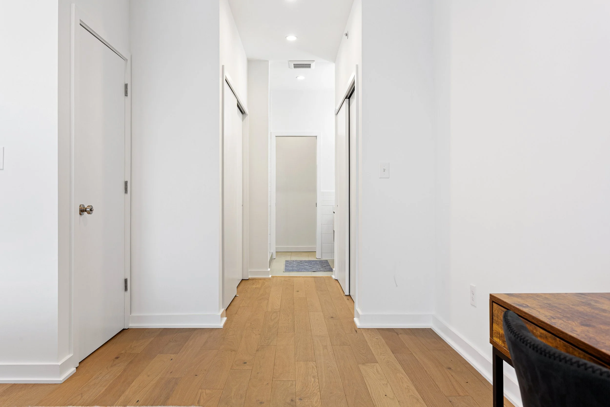 239 Krams Ave-Full-23.jpg