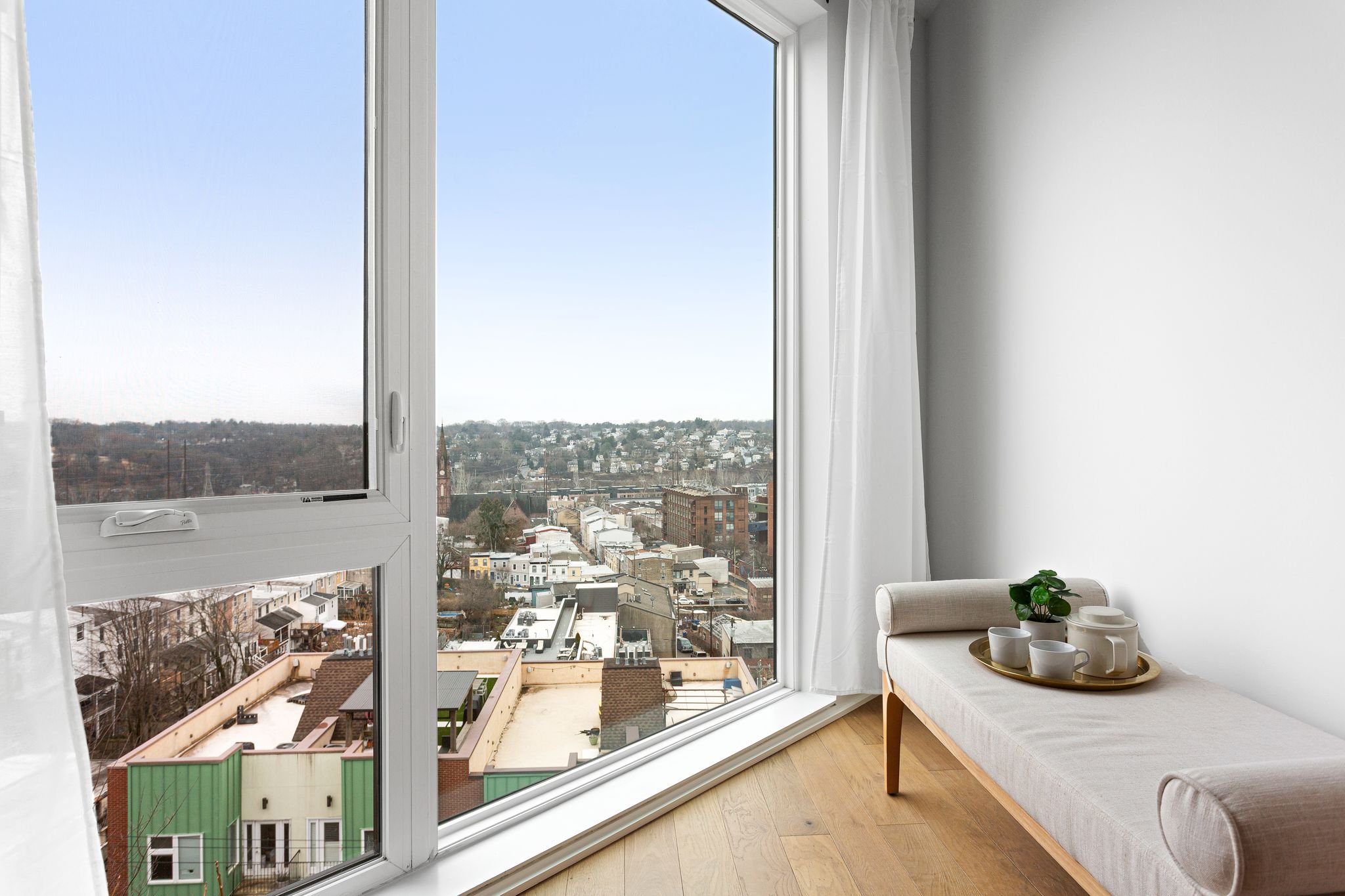 22_239 Krams Ave-Full-22.jpg