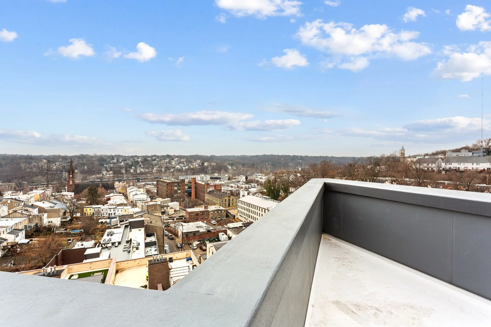 30_239 Krams Ave-Full-30.jpg