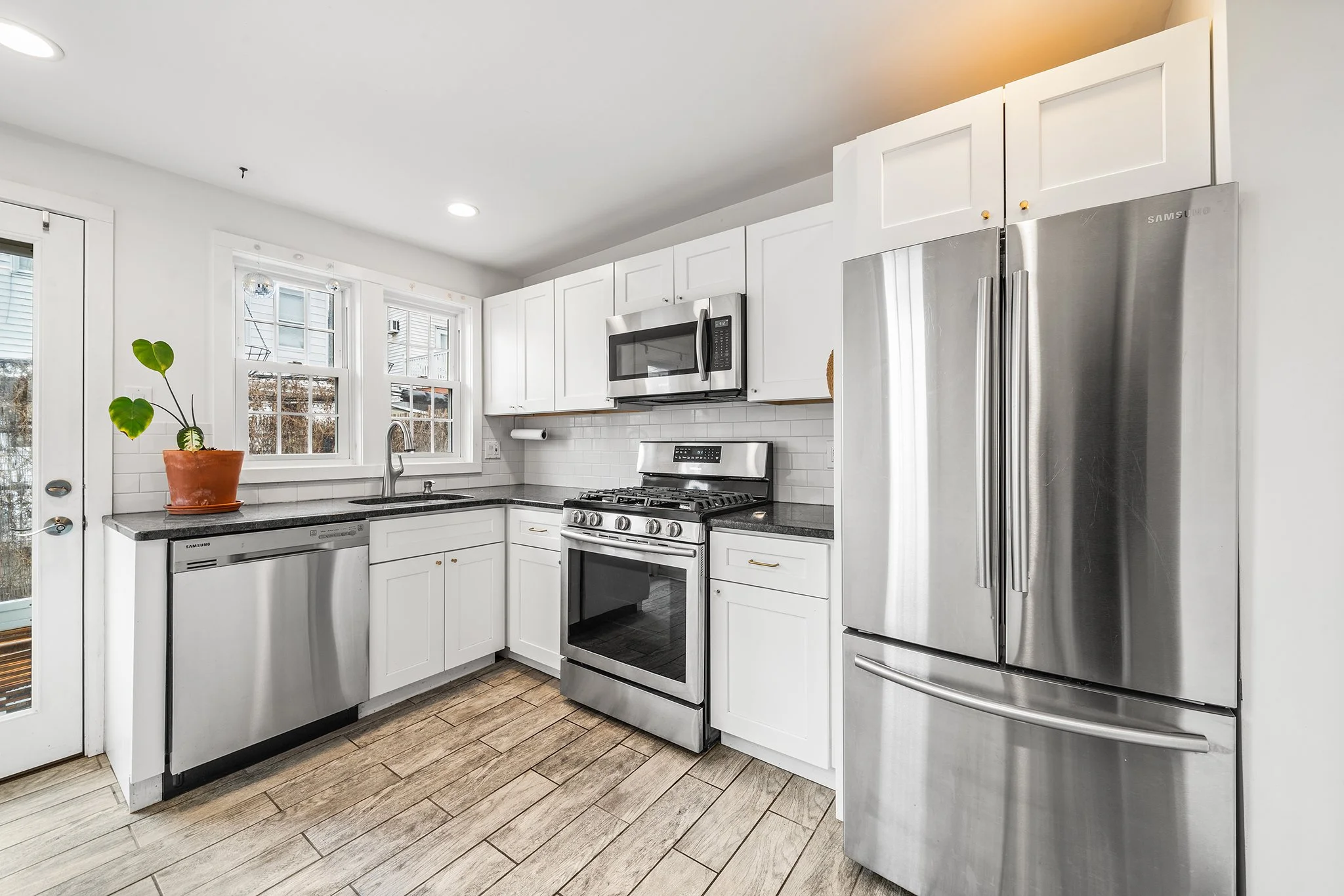 3064 Livingston St, Philadelphia PA-08.jpg