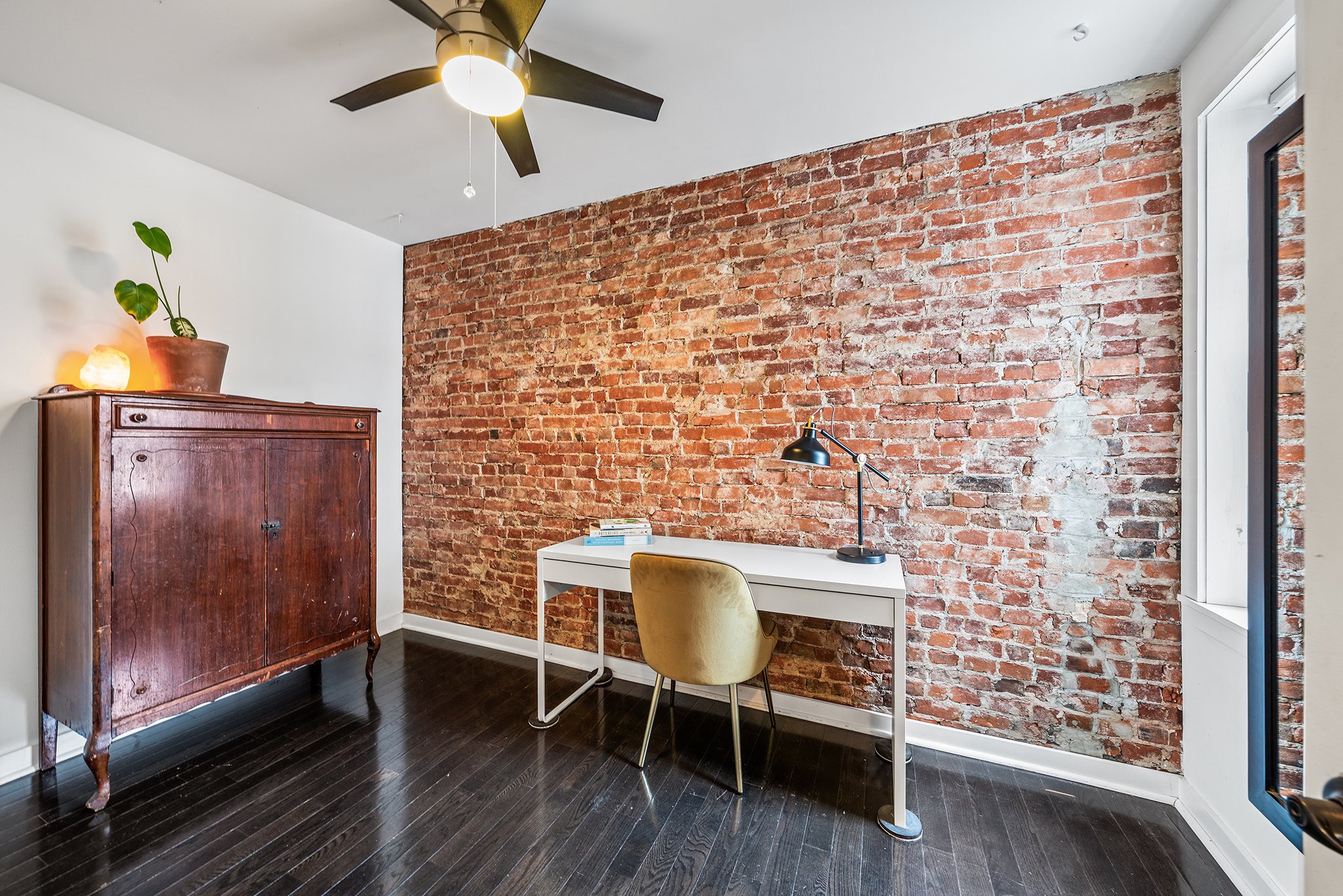 3064 Livingston St, Philadelphia PA-11.jpg