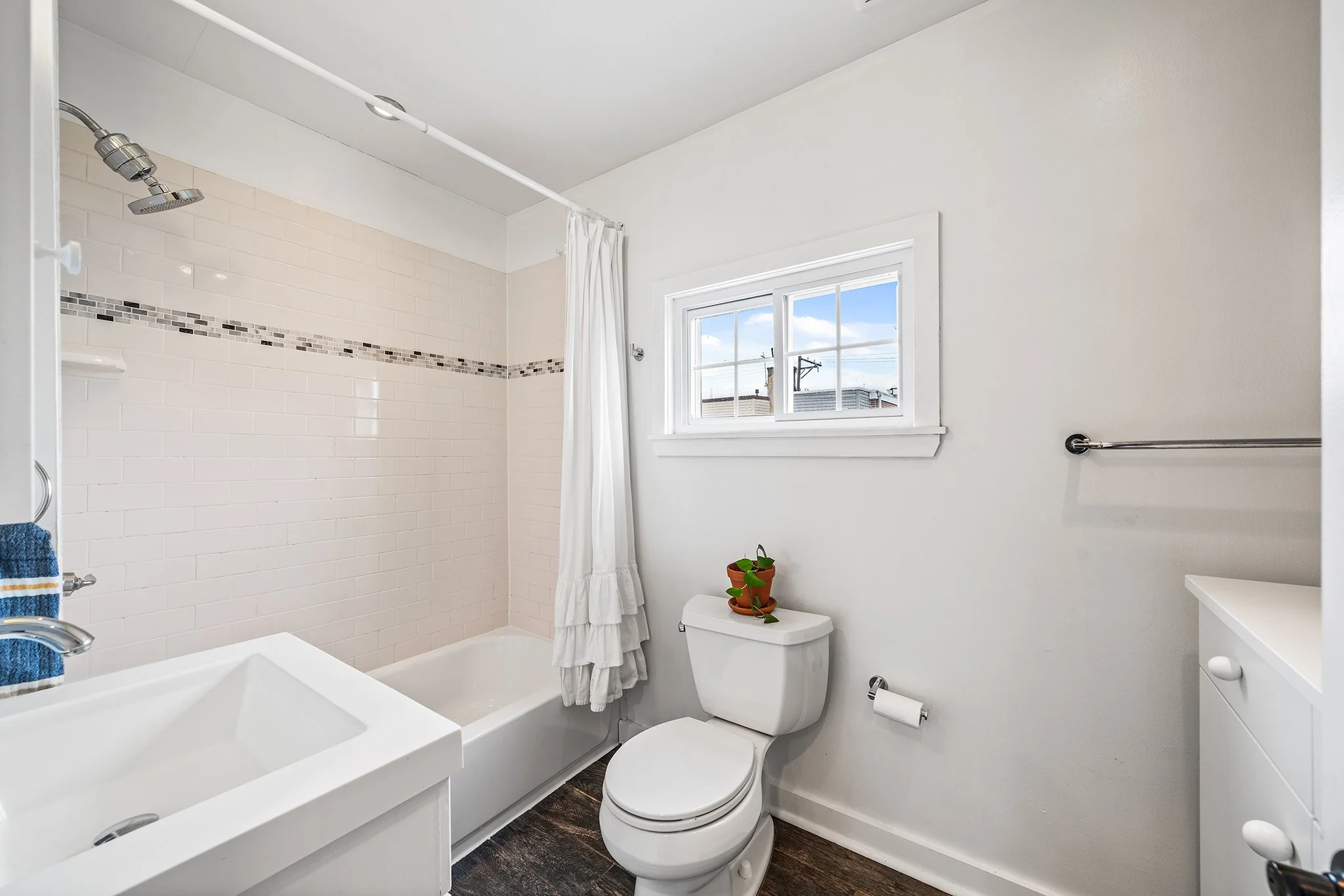 3064 Livingston St, Philadelphia PA-13.jpg