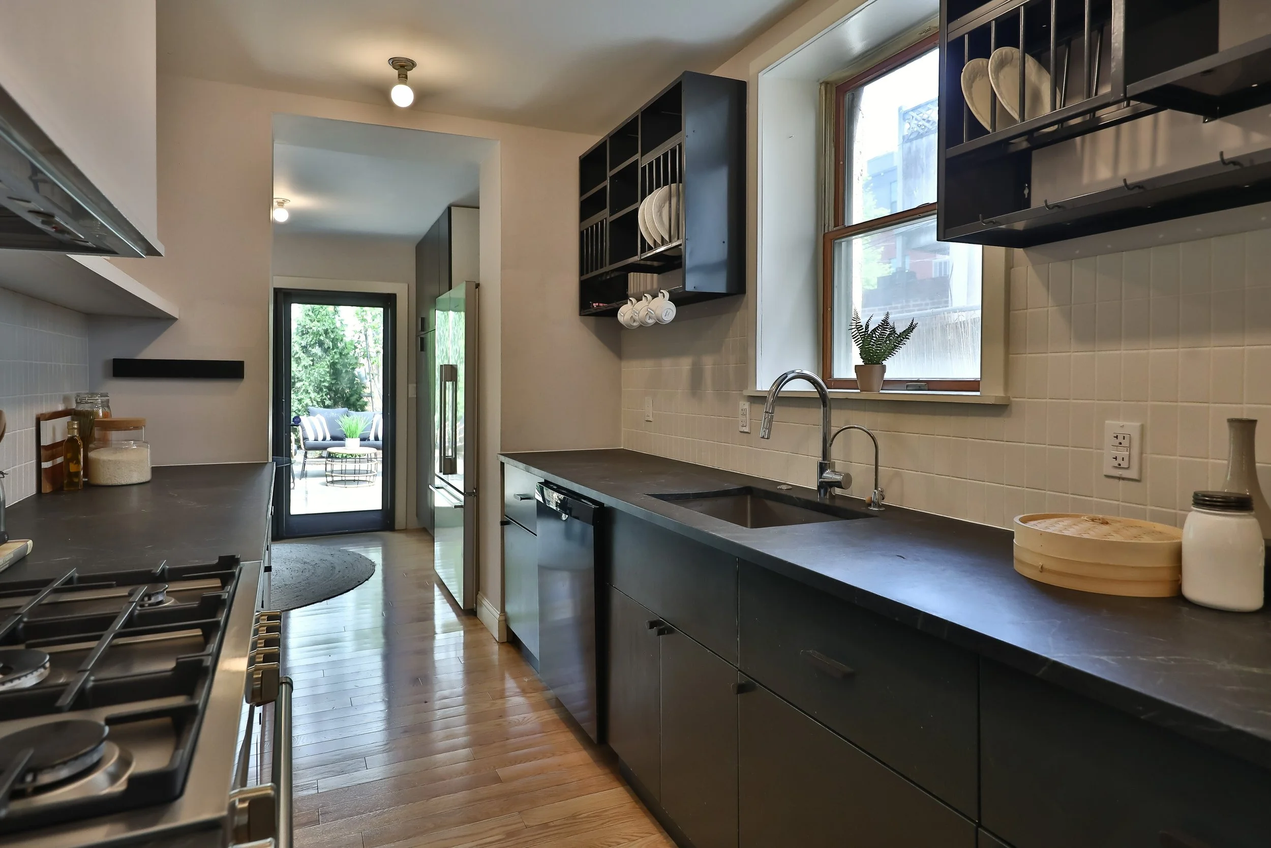 2805 Poplar St Philadelphia PA-print-012-012-Poplar St012-4200x2800-300dpi.jpg