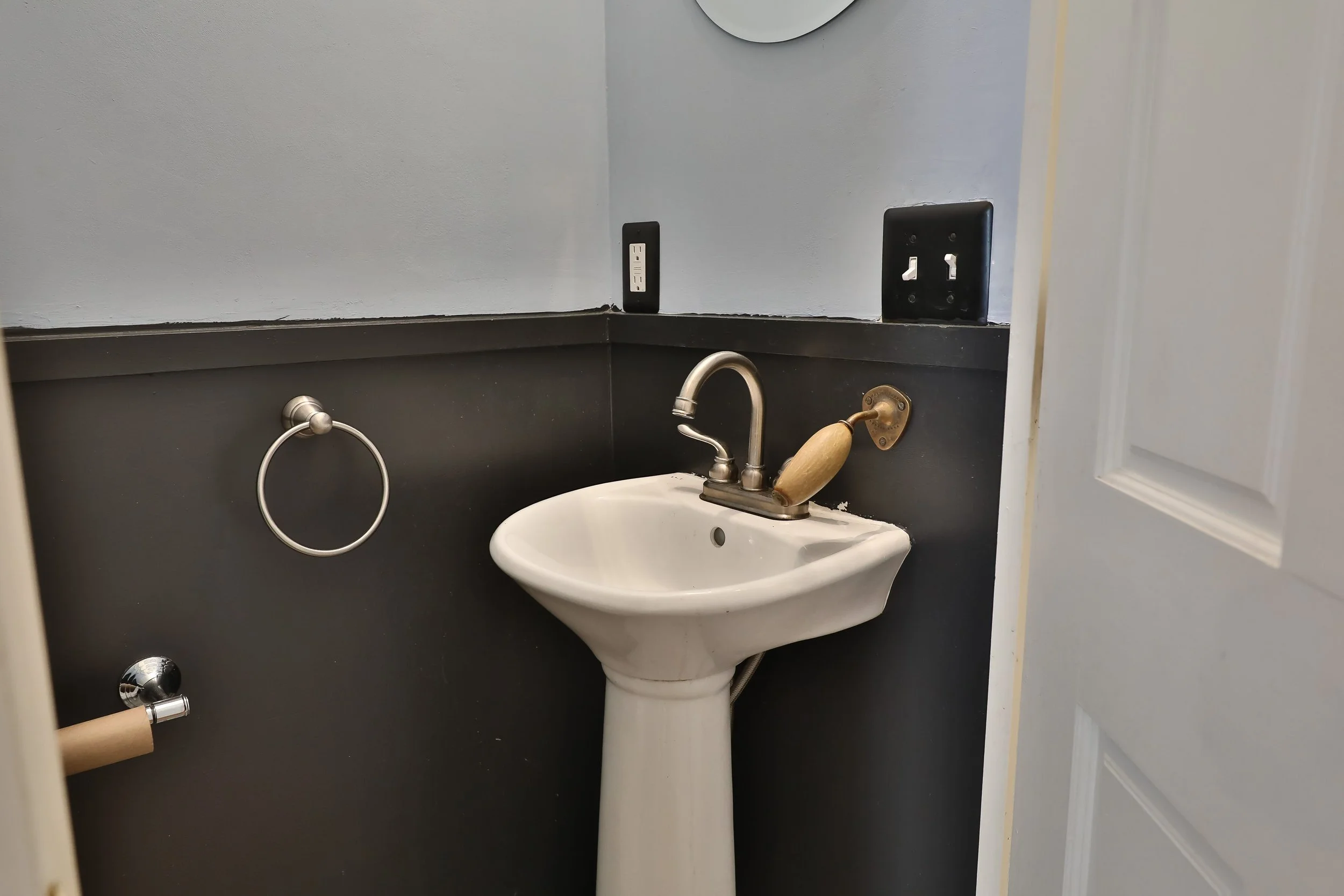 2805 Poplar St Philadelphia PA-print-019-015-Poplar St019-4200x2800-300dpi.jpg