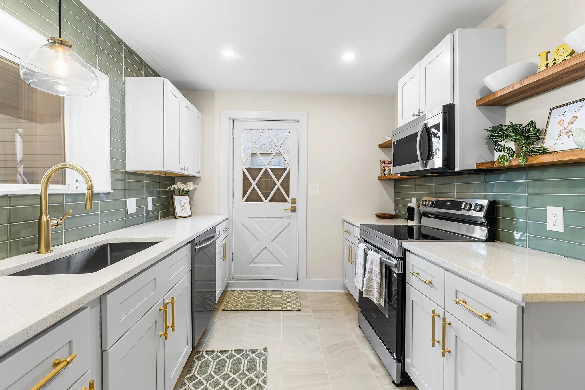 2542 Jasper St, Philadelphia, PA-10.jpg