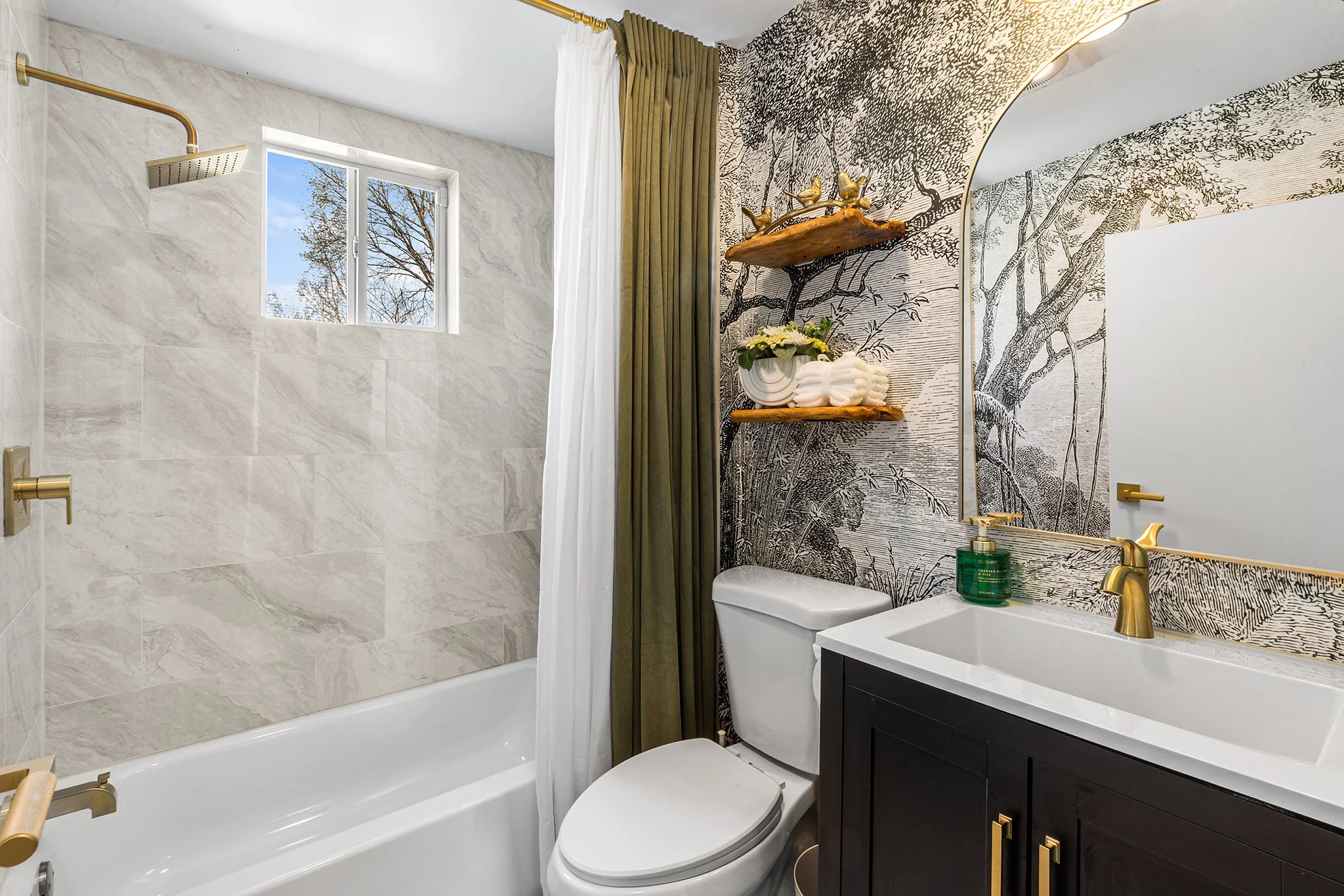 2542 Jasper St, Philadelphia, PA-18.jpg