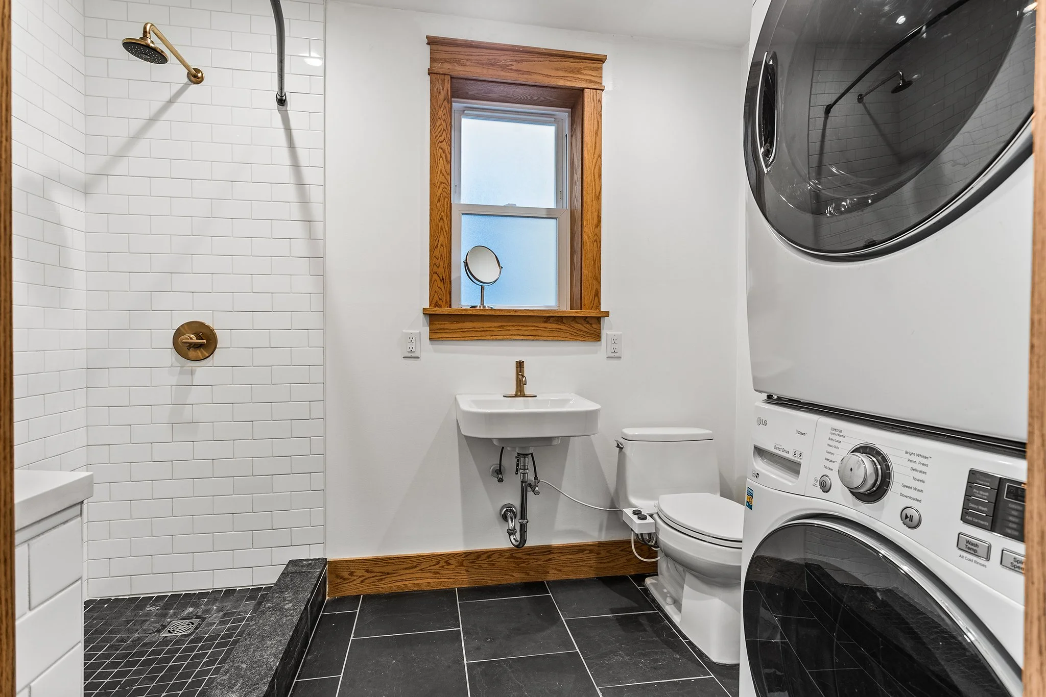 3407 Ridge Ave Philadelphia PA-17.jpg
