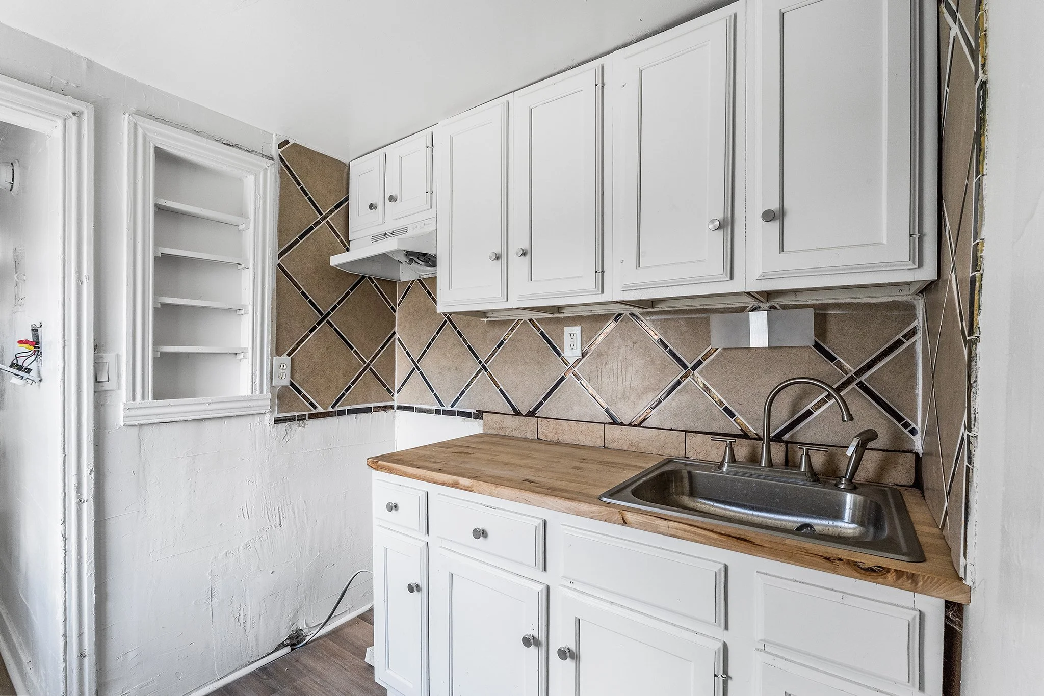 4908 Germantown Ave-11.jpg