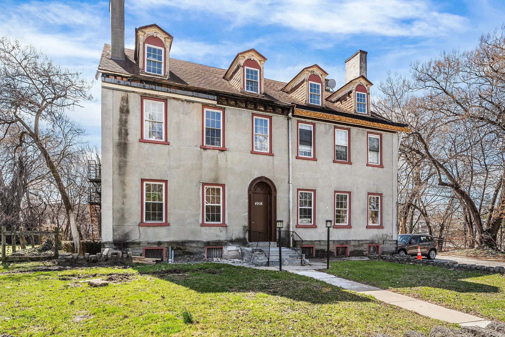 4908 Germantown Ave-02.jpg