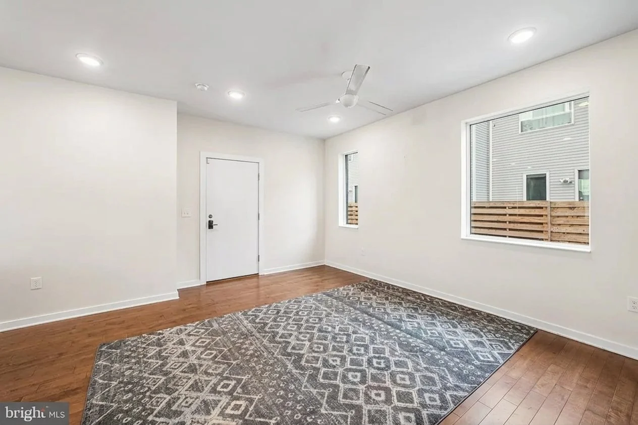 Living_Room_enhanced (1).jpg