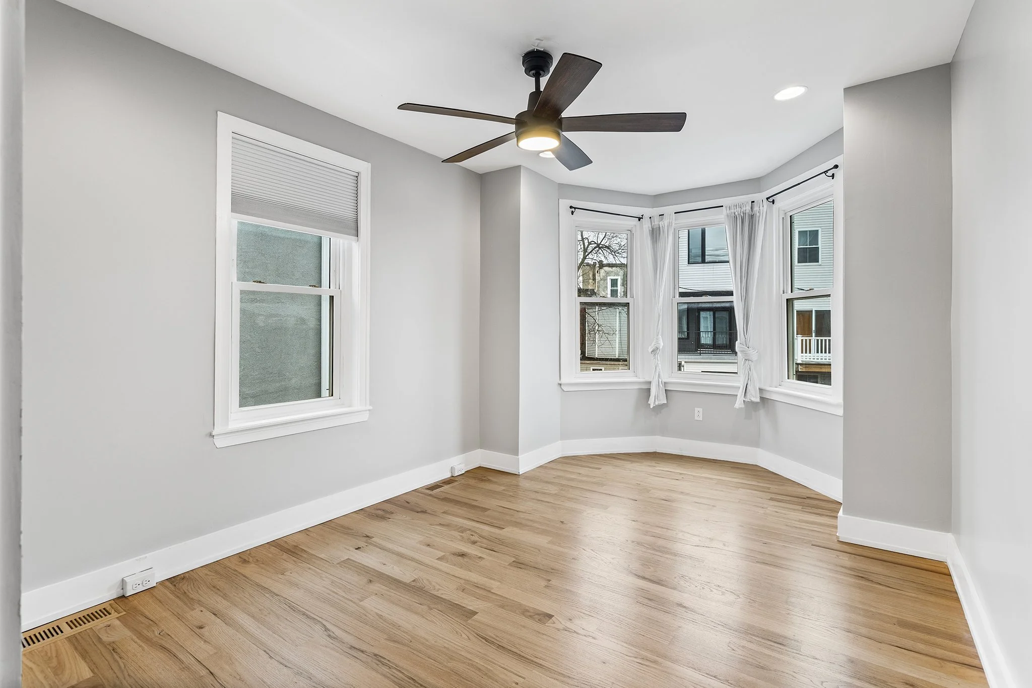 2340 W Thompson St Phila, PA-26.jpg