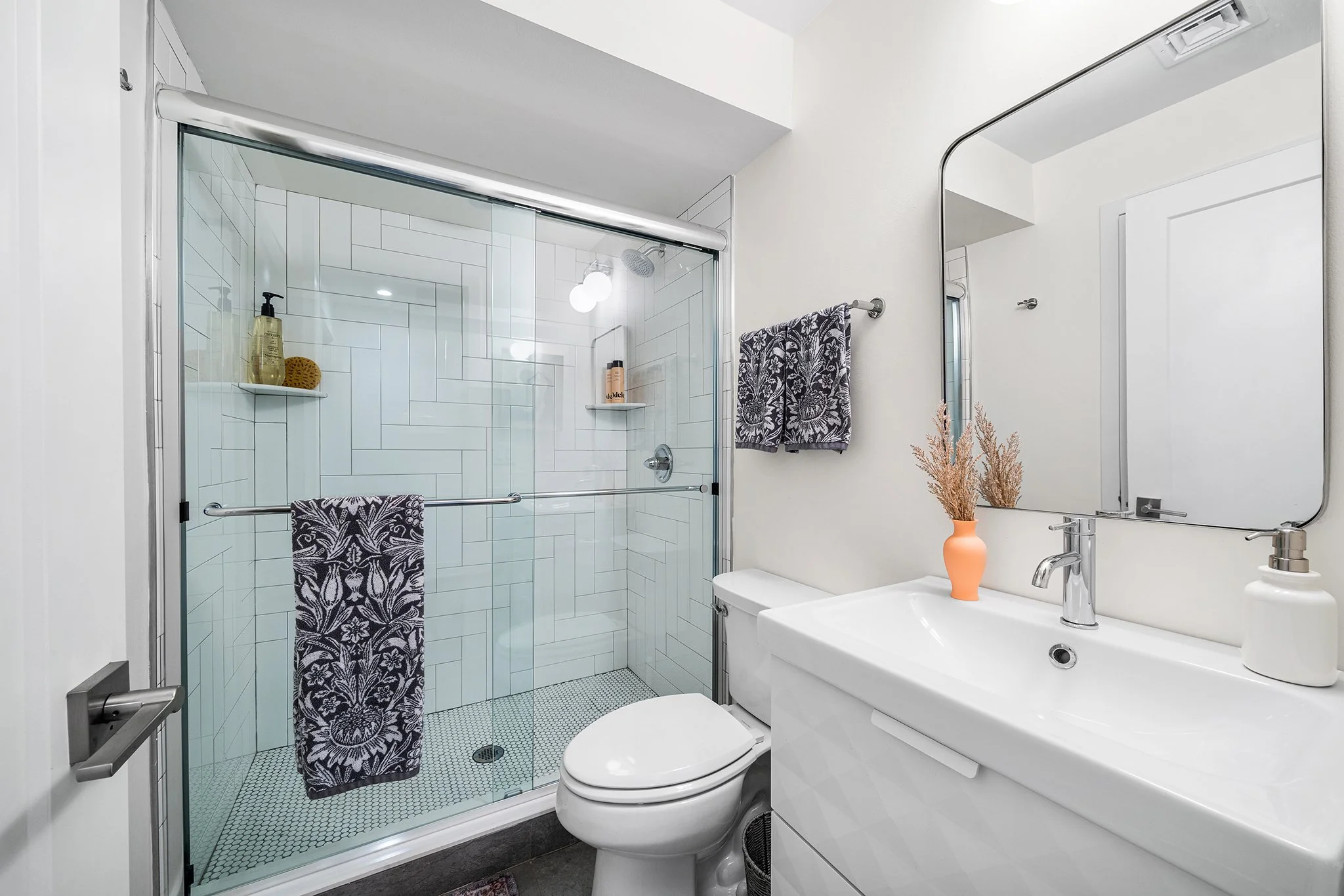 1117 Earl St, Phila PA-45.jpg