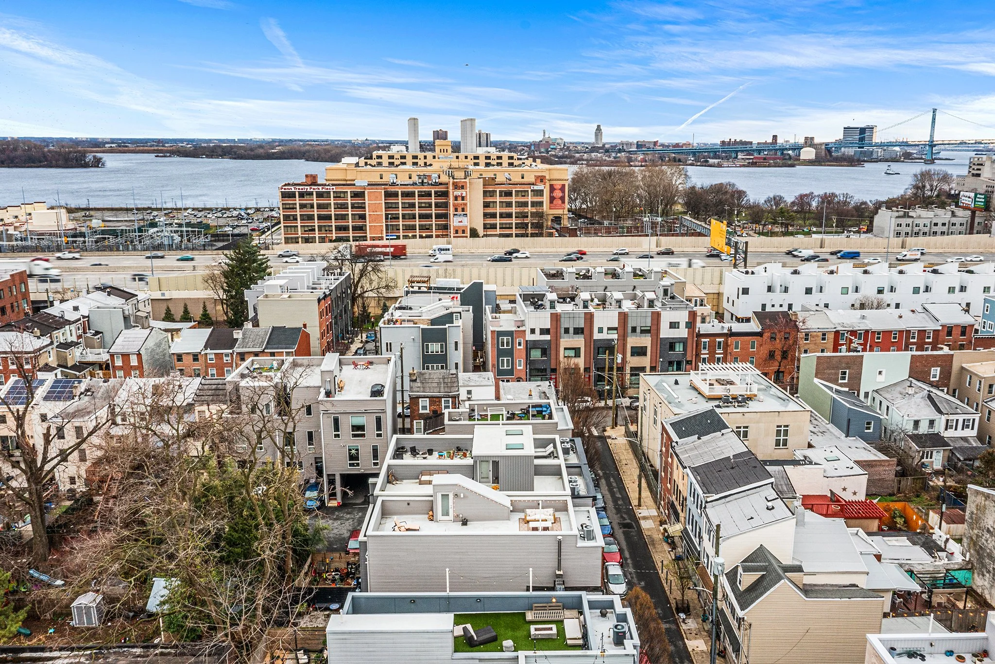 1117 Earl St, Phila PA-03.jpg