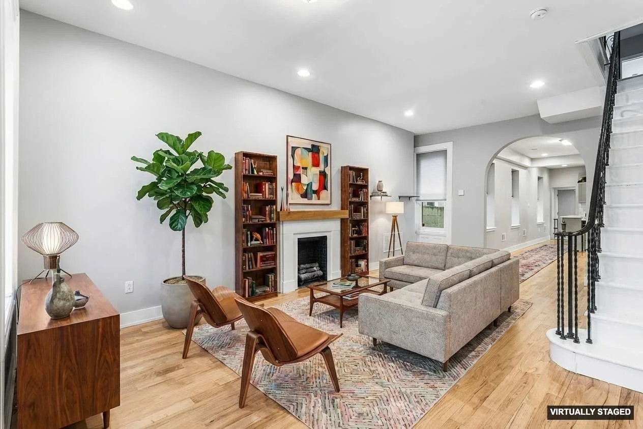 ✨JUST LISTED✨ When you have an oversized living room in a rowhome you are one lucky duck. Set it up entirely as a living room, or carve out a library nook, hobby corner, or even room for WFH. No need to leave room for your dining table because that c