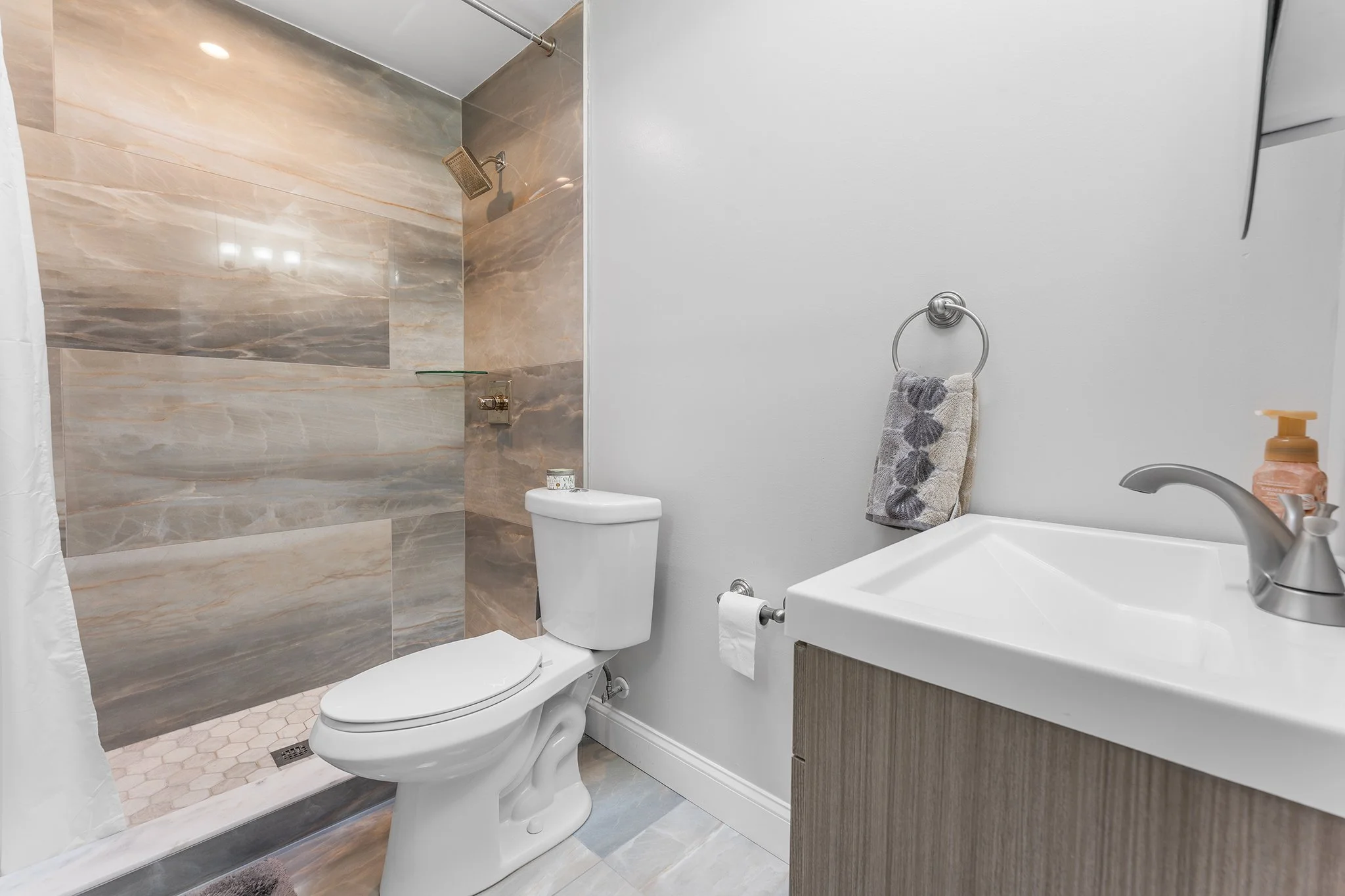 6222 N Hancock St, Philadelphia, PA-16.jpg