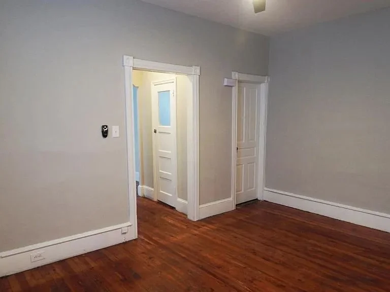 4335 Fleming - 1.jpg