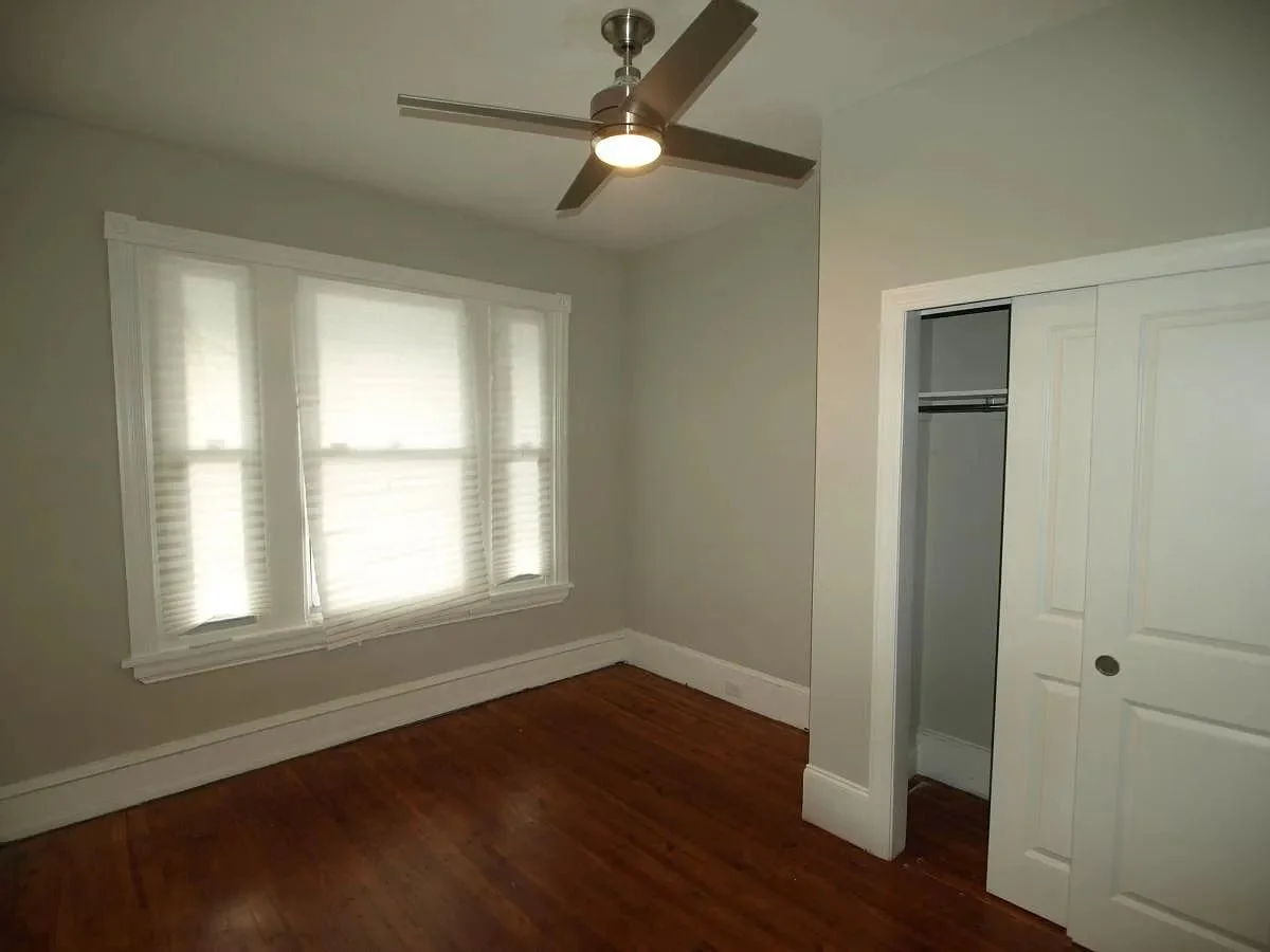 4335 Fleming - 10.jpg