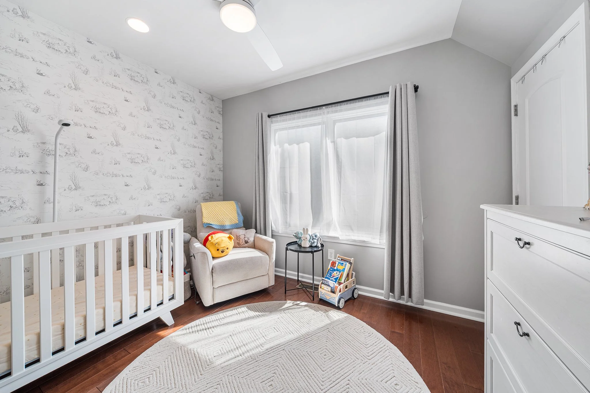 1333 N Howard St. Philadelphia PA-19.jpg