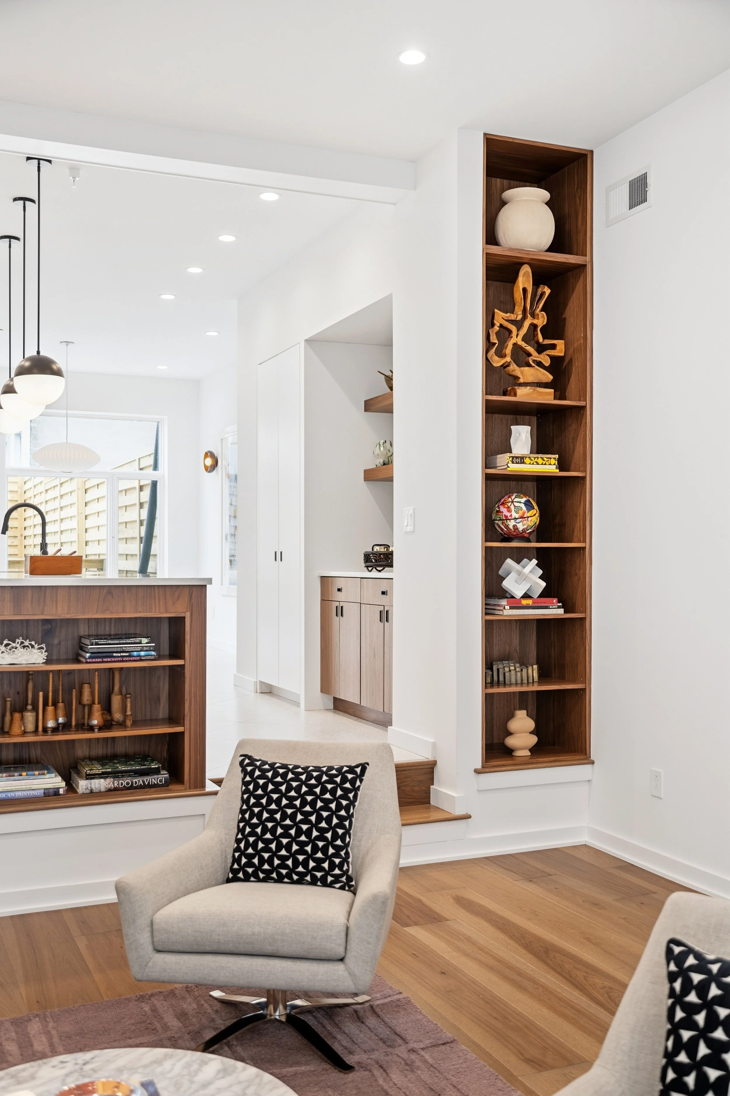 633 E Thompson St-Design Shots-14.jpg