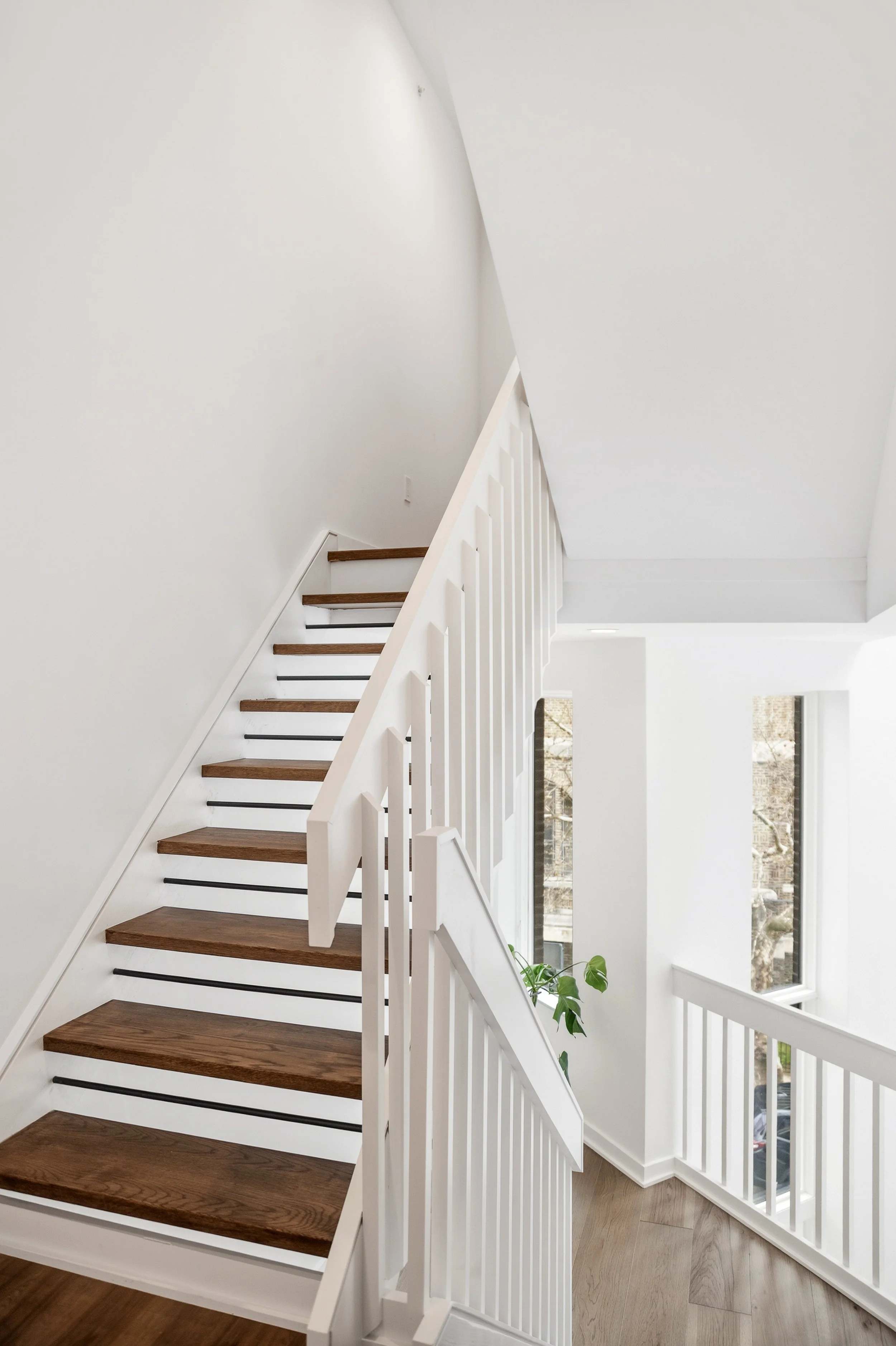 633 E Thompson St-Design Shots-6.jpg