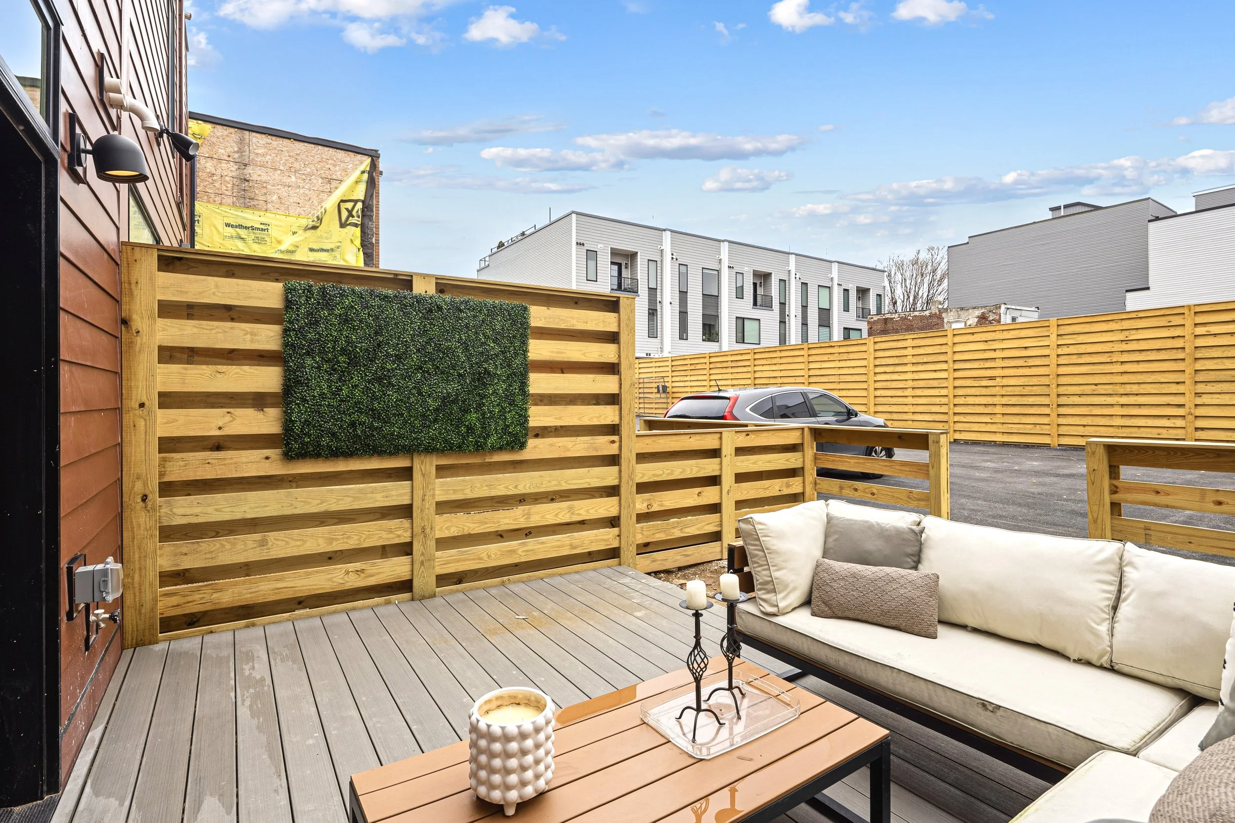 633 E Thompson St-Full-36.jpg