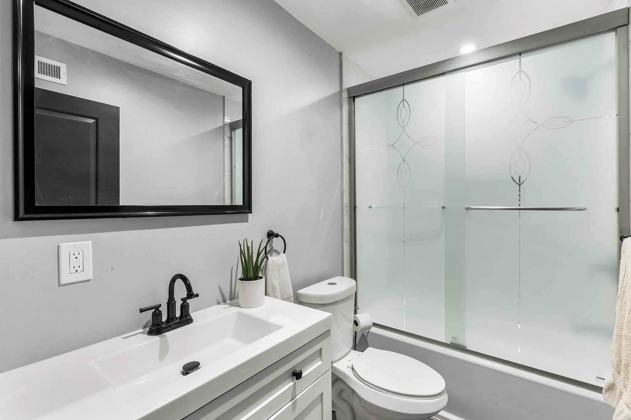 322 N 42nd St, Philadelphia PA-16.jpg