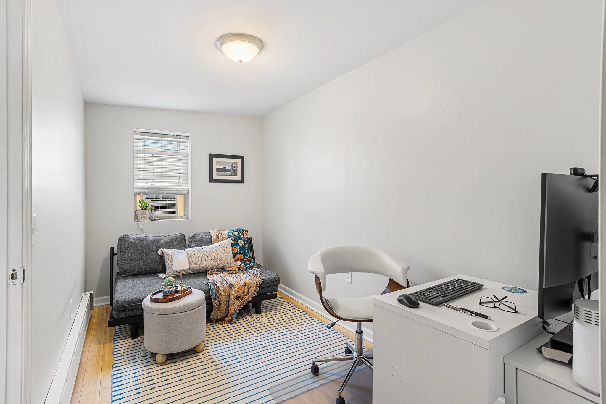 1911 S Iseminger St Philadelphia, PA-14.jpg