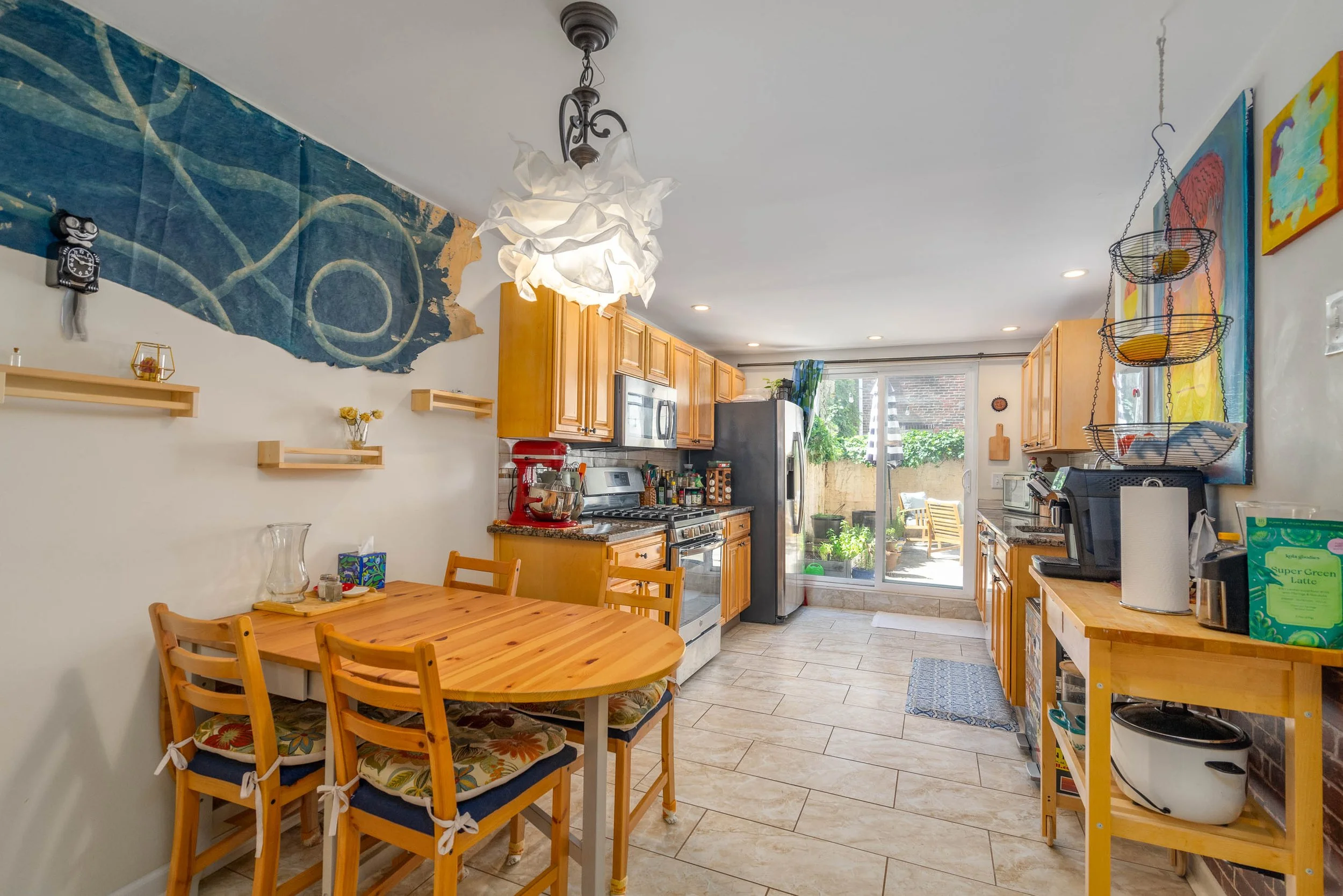 628 Kimball St-7.jpg