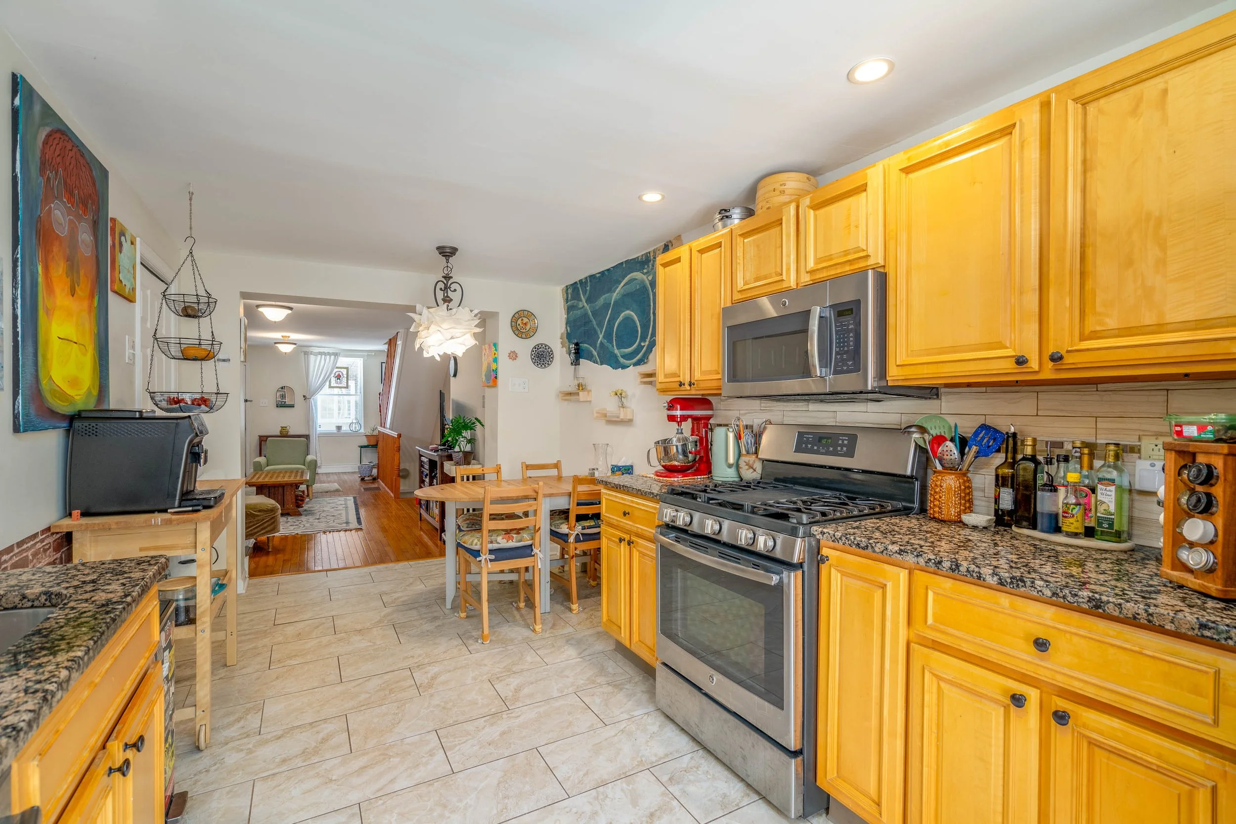 628 Kimball St-11.jpg