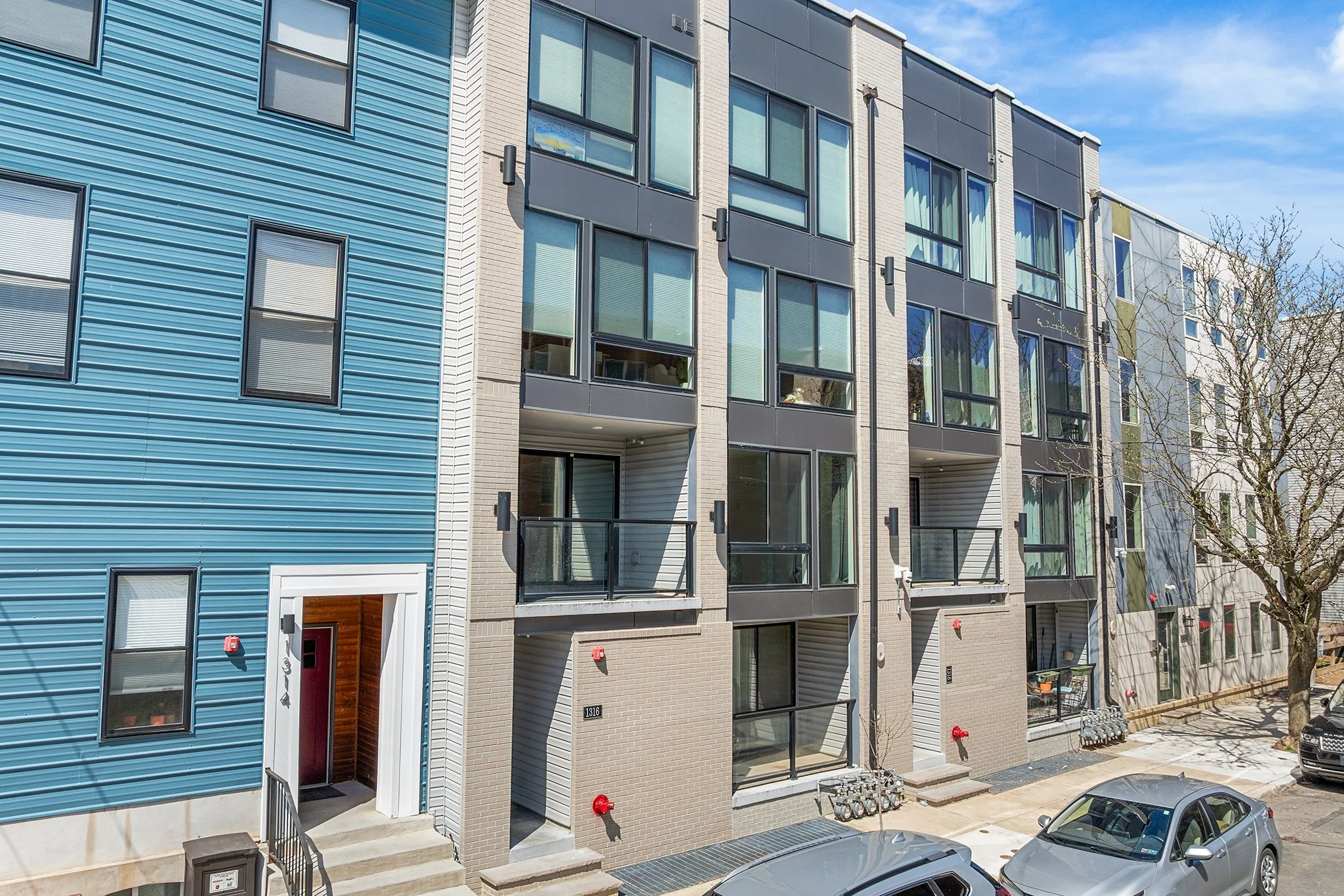 1316 N Franklin St #3, Philadelphia PA-02.jpg