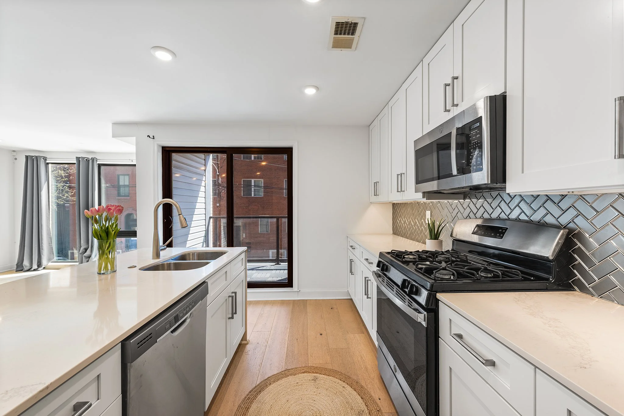 1316 N Franklin St #3, Philadelphia PA-16.jpg