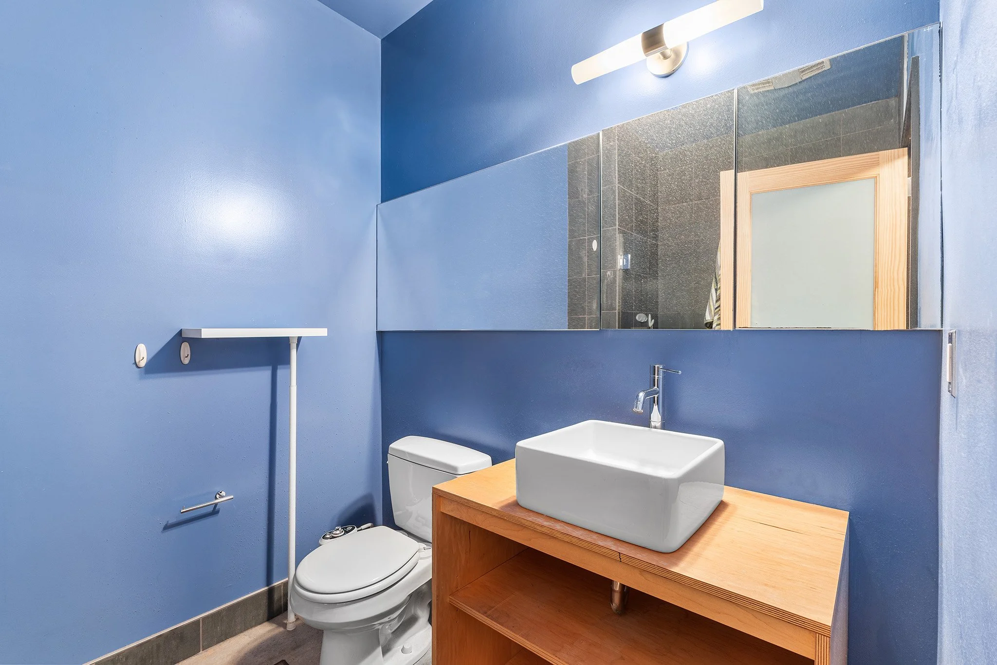 1714 Memphis St Unit 204 Philadelphia PA-10 Edit.jpg