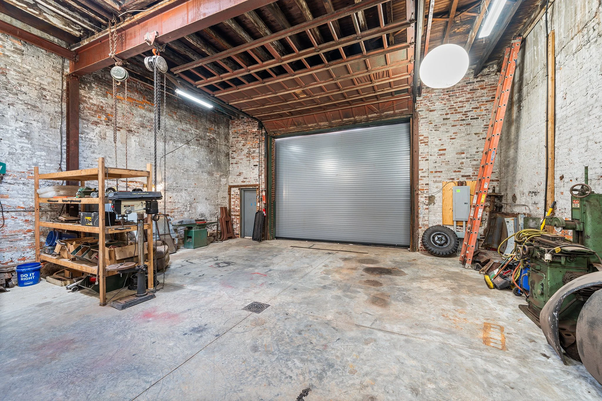 519 Emily St-006.jpg