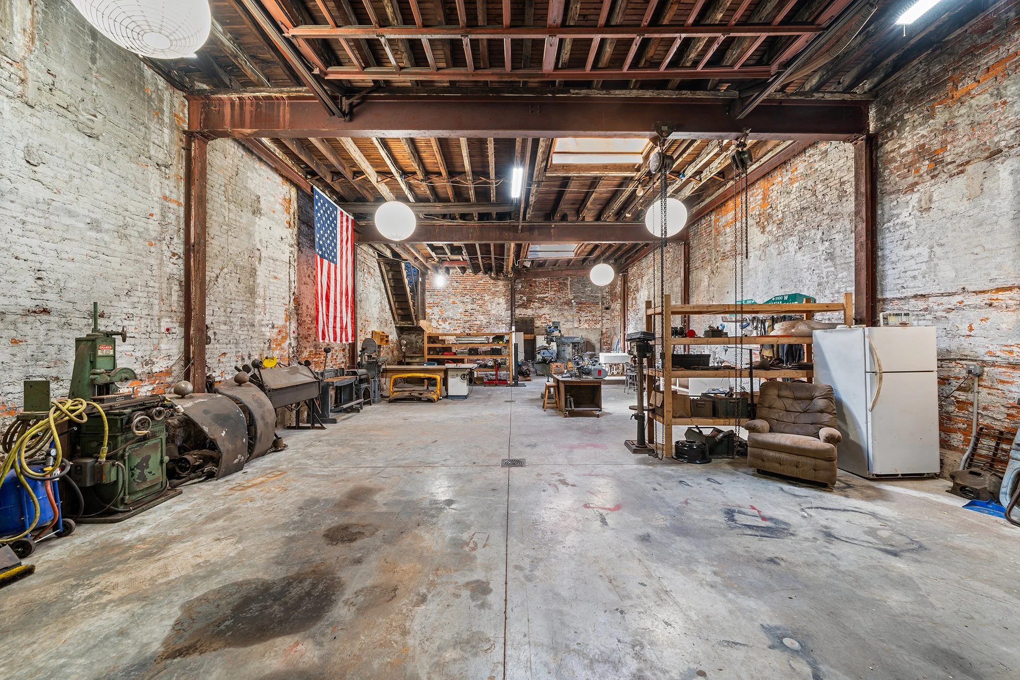 519 Emily St-009.jpg