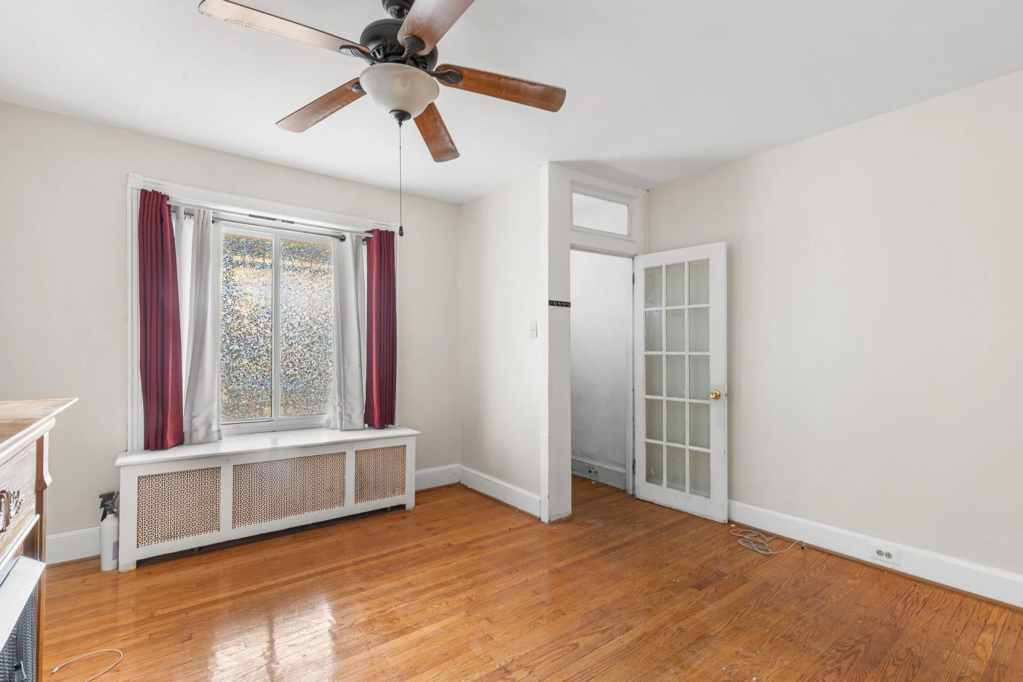 345 W Mount Pleasant Ave-006.jpg