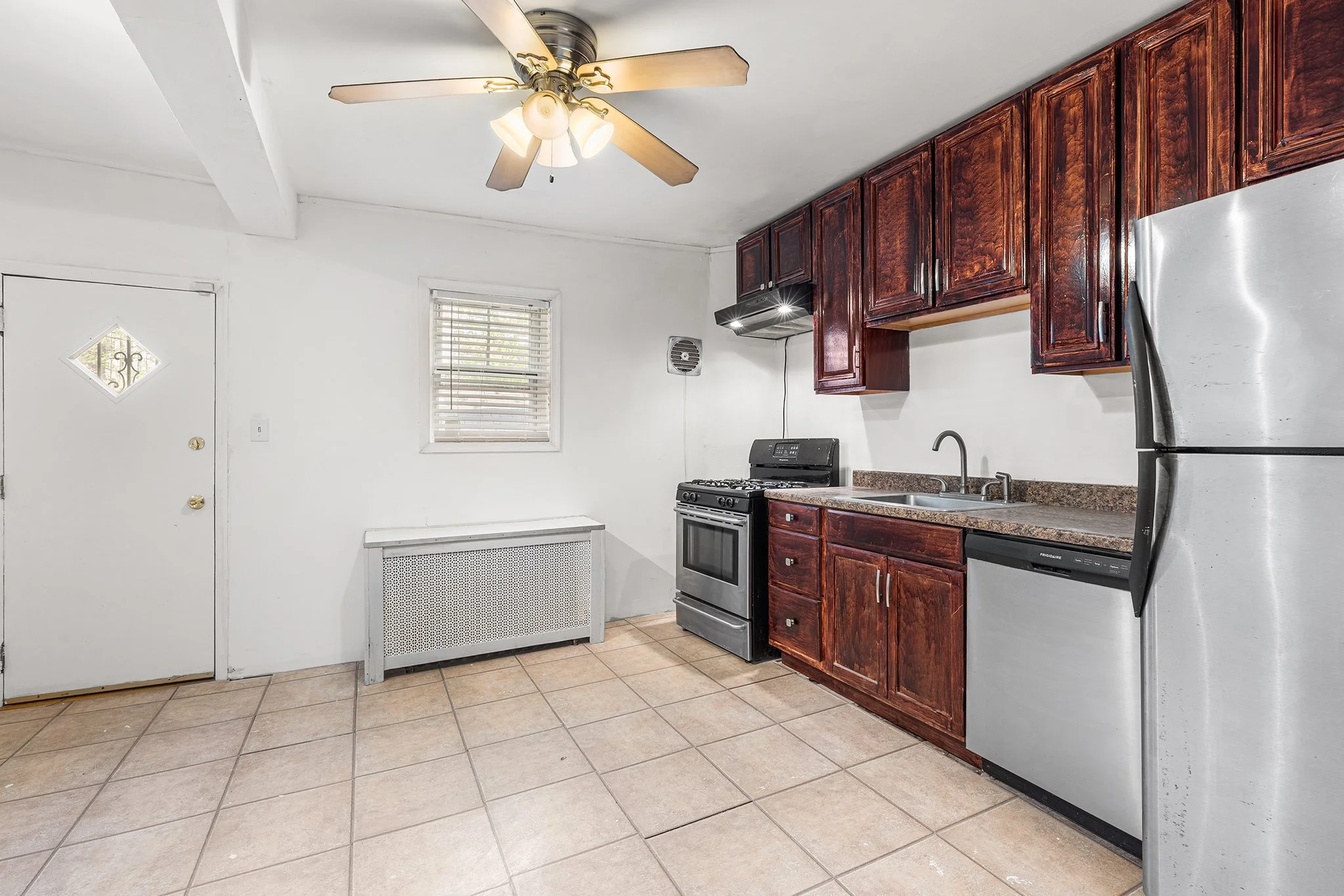 345 W Mount Pleasant Ave-012.jpg