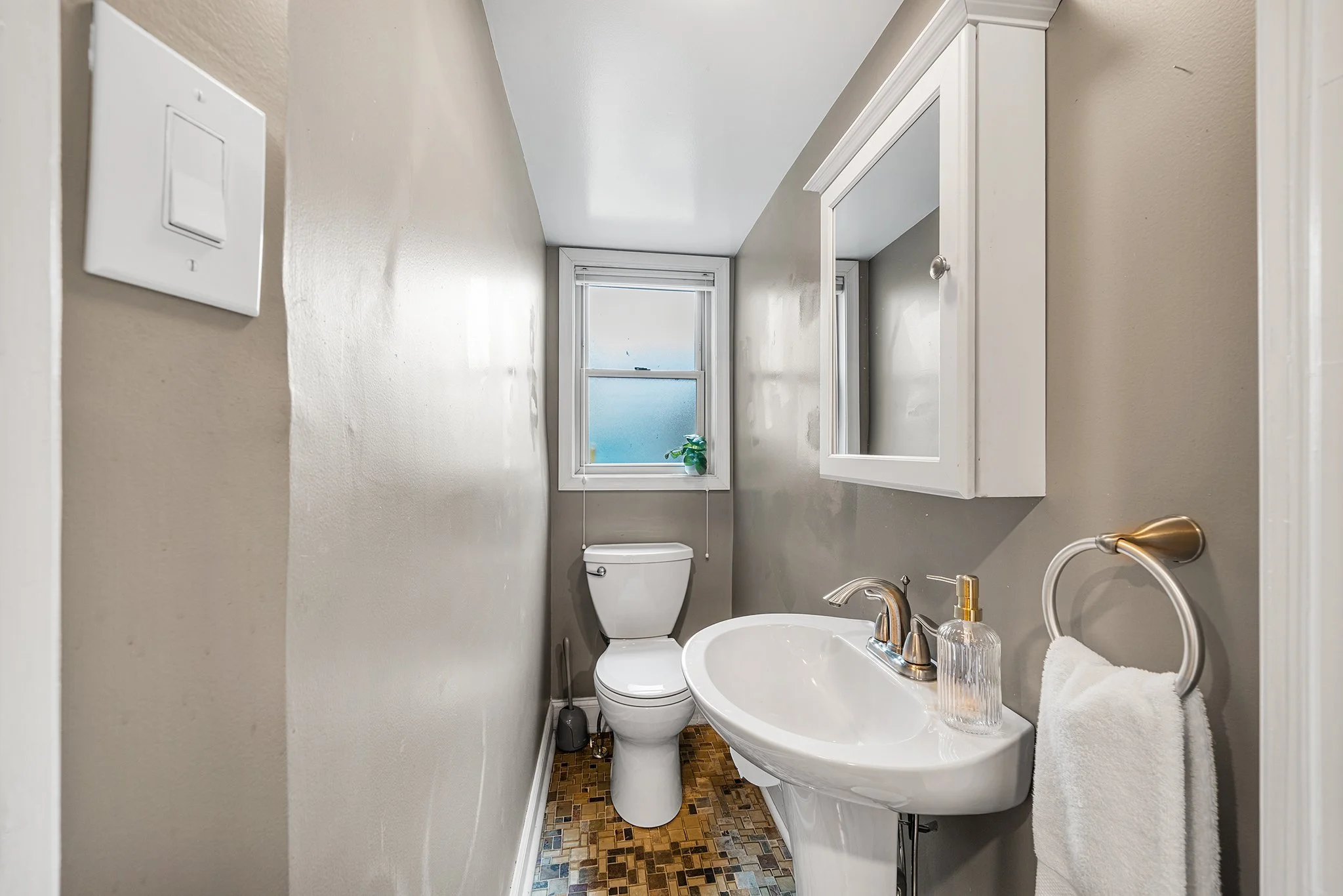 1139 Tasker St. Philadelphia PA-18.jpg