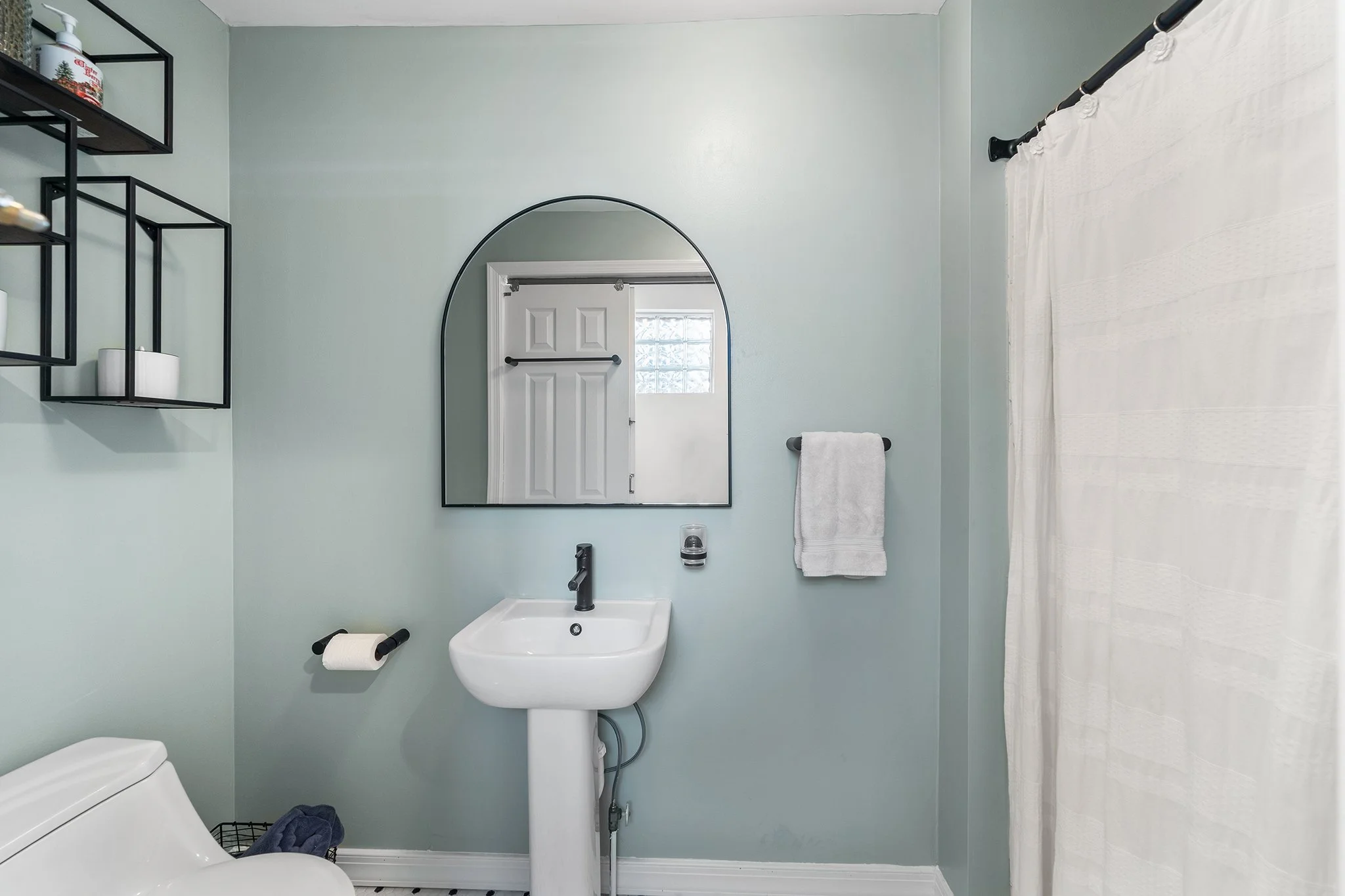 932 N Orianna St, Philadelphia, PA-33.jpg