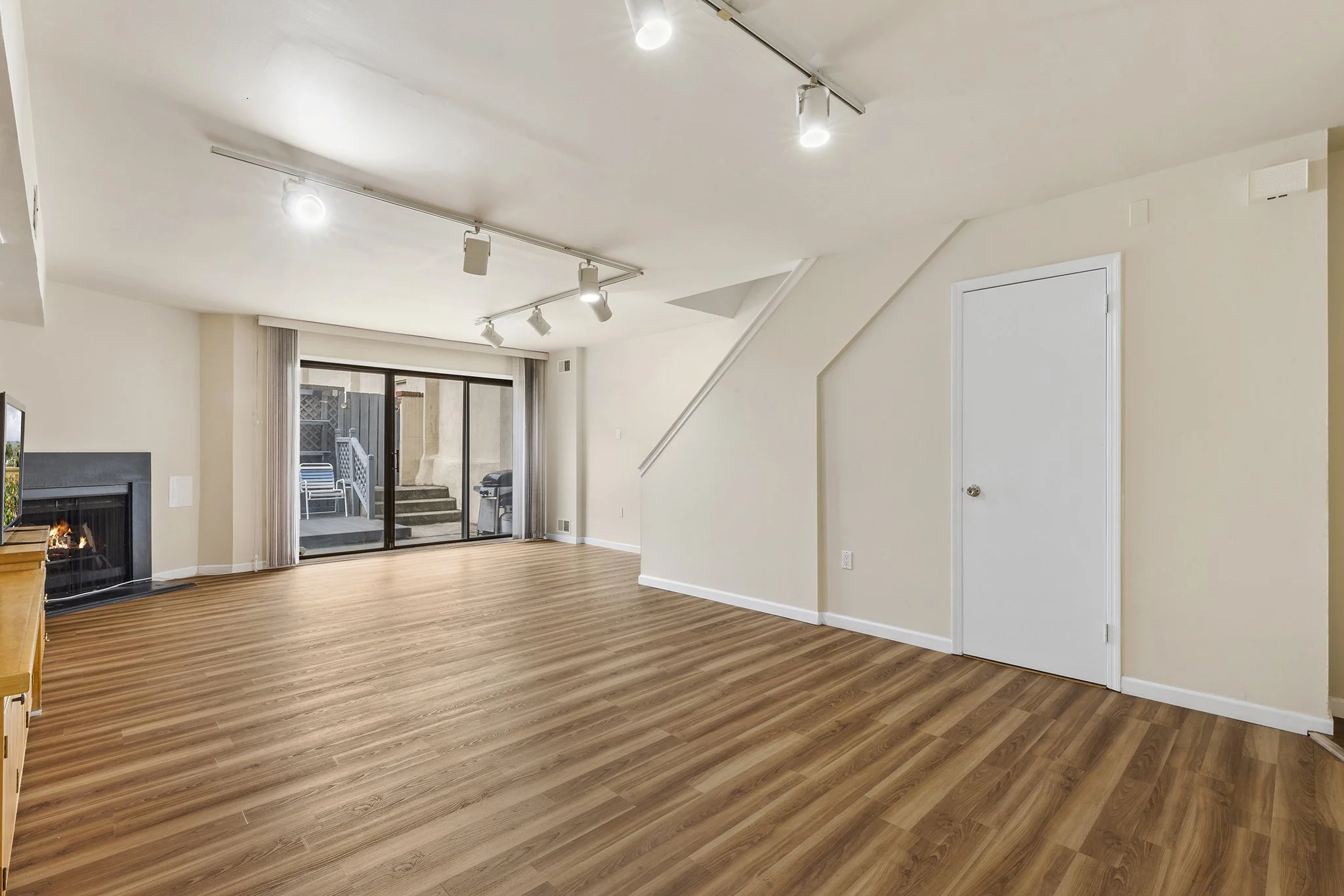 228 N. 22nd St-Philadelphia-PA-016.jpg