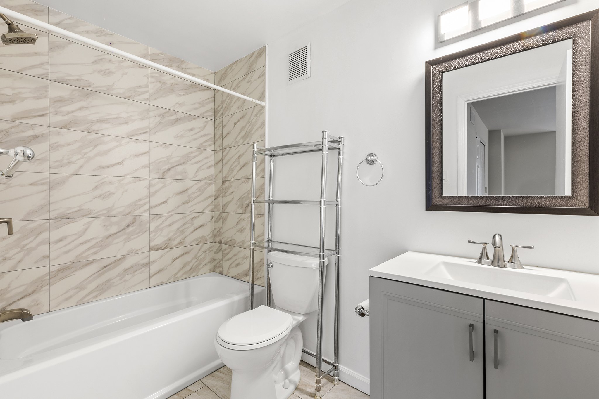 228 N. 22nd St-Philadelphia-PA-023.jpg